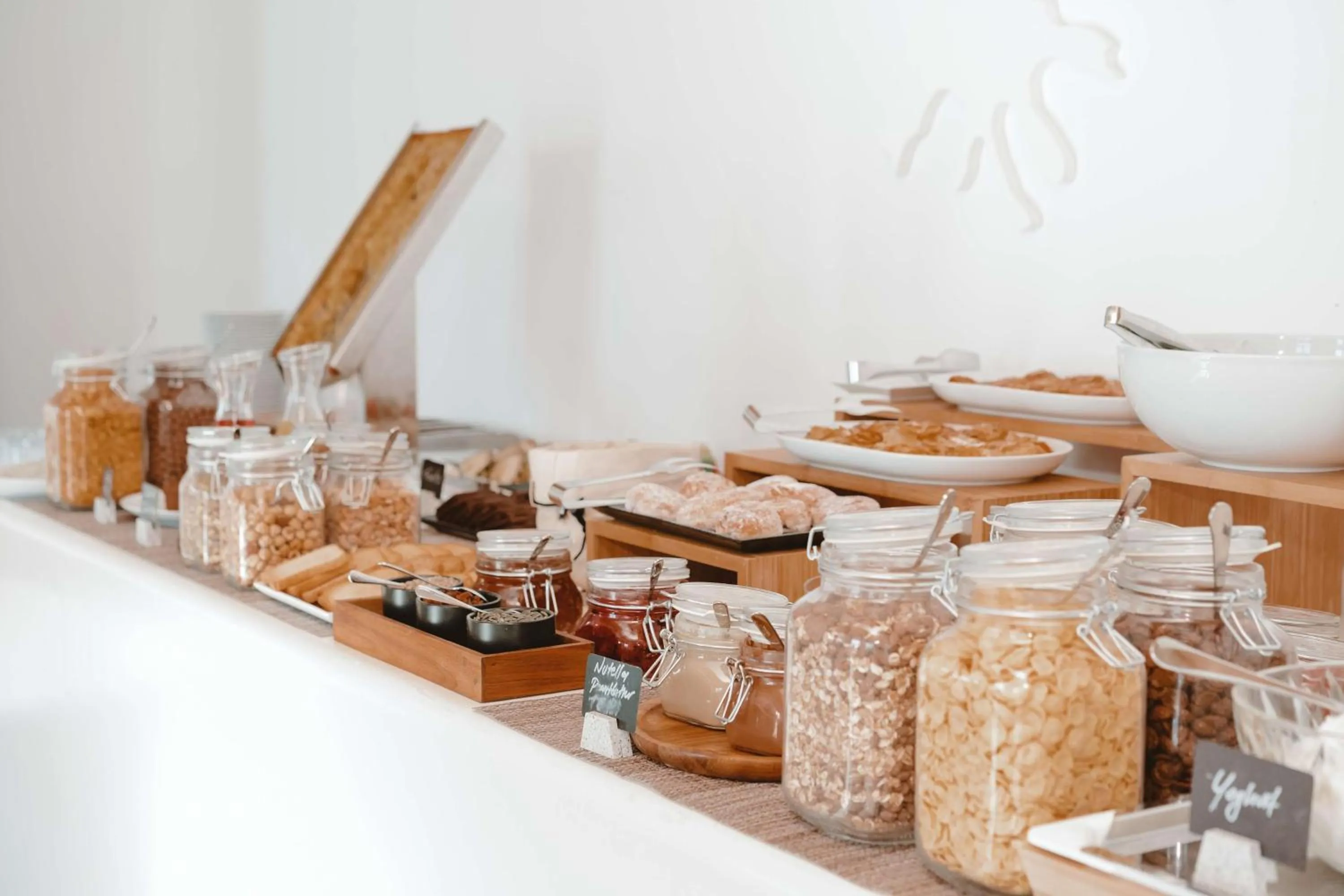 Breakfast in Radisson Blu Euphoria Resort, Mykonos