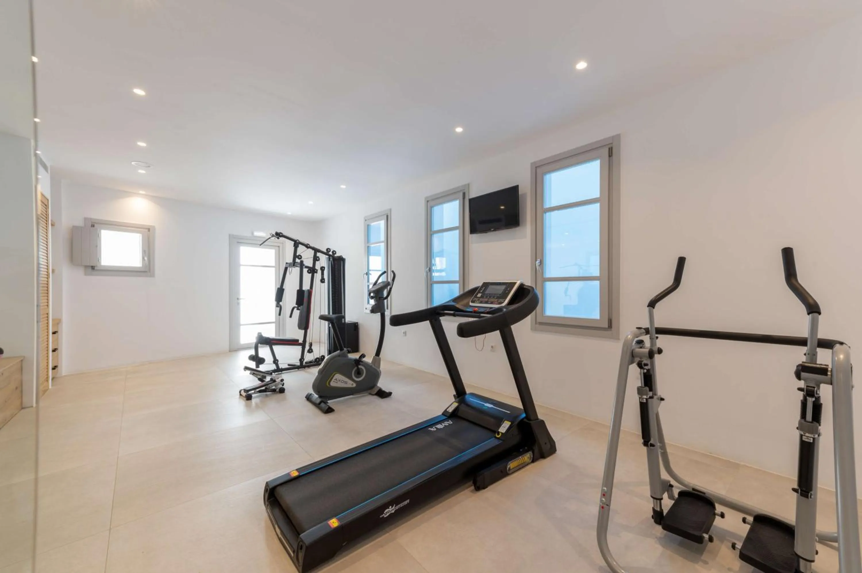Fitness centre/facilities in Radisson Blu Euphoria Resort, Mykonos