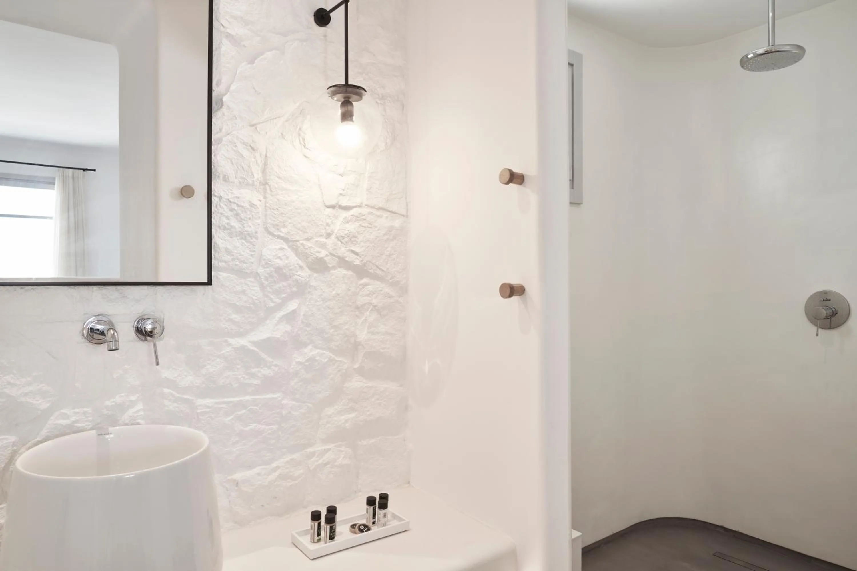 Bathroom in Radisson Blu Euphoria Resort, Mykonos