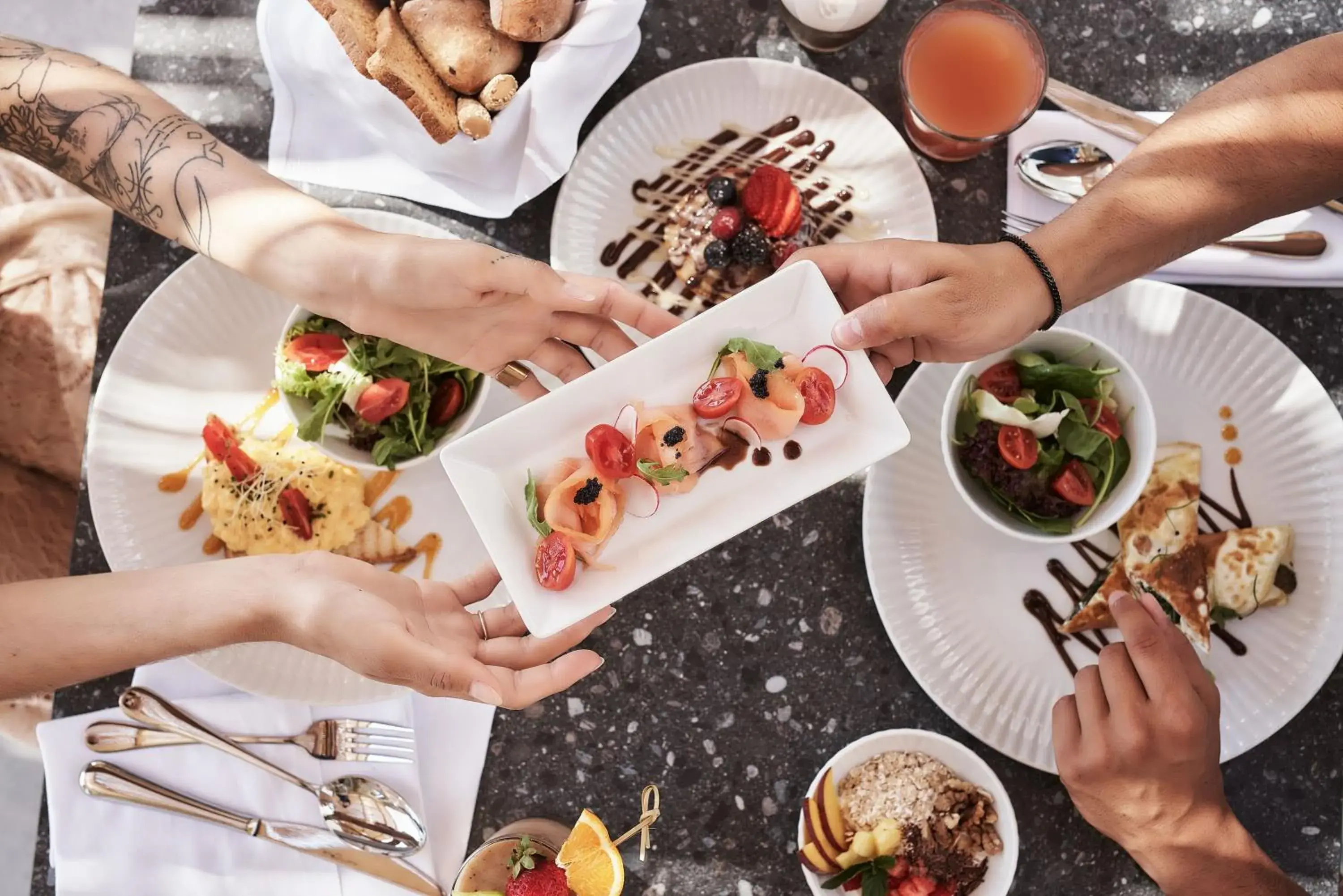 Restaurant/places to eat in Radisson Blu Euphoria Resort, Mykonos Restaurant/places to eat in Radisson Blu Euphoria Resort, Mykonos