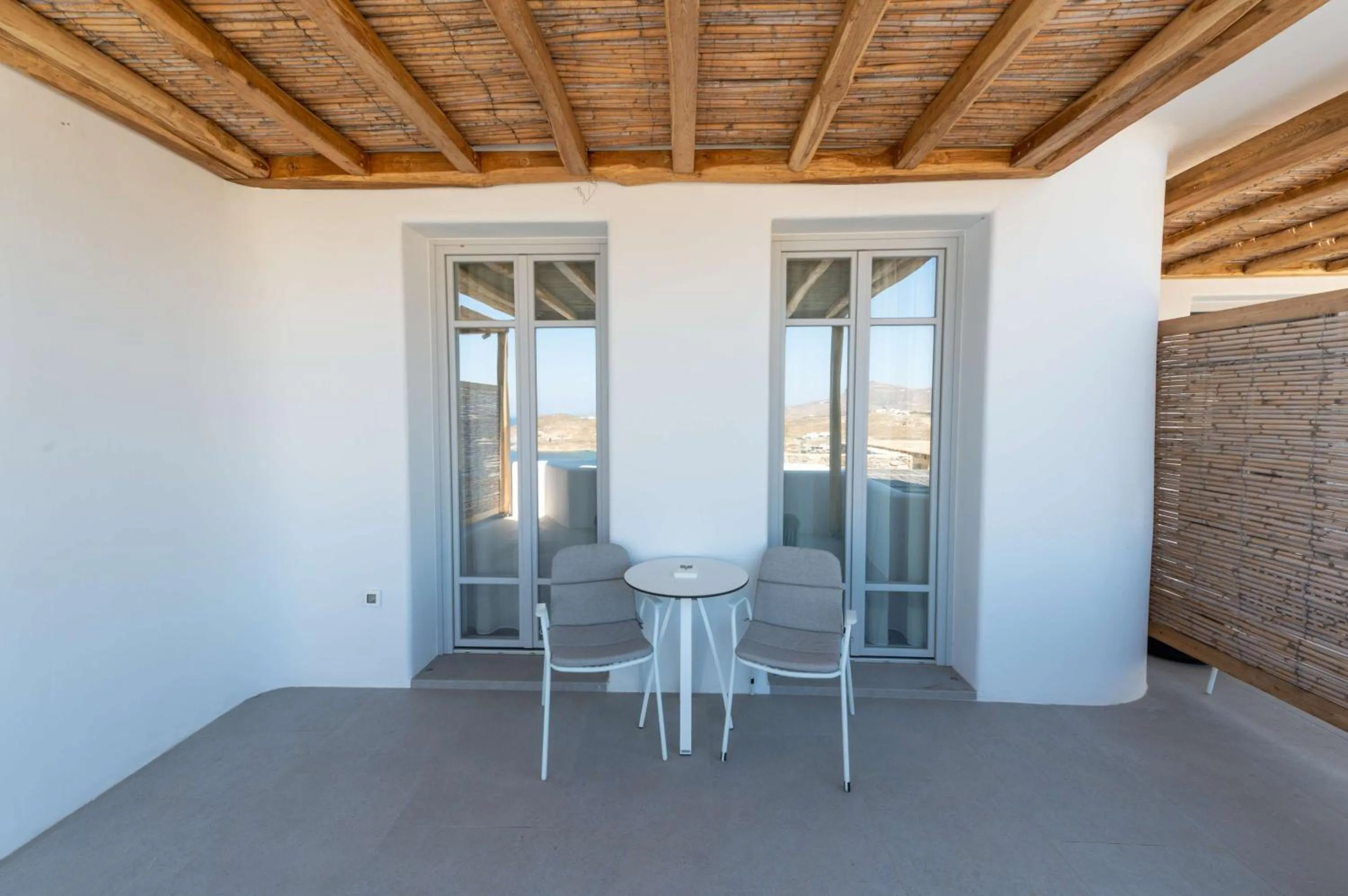 Photo of the whole room in Radisson Blu Euphoria Resort, Mykonos