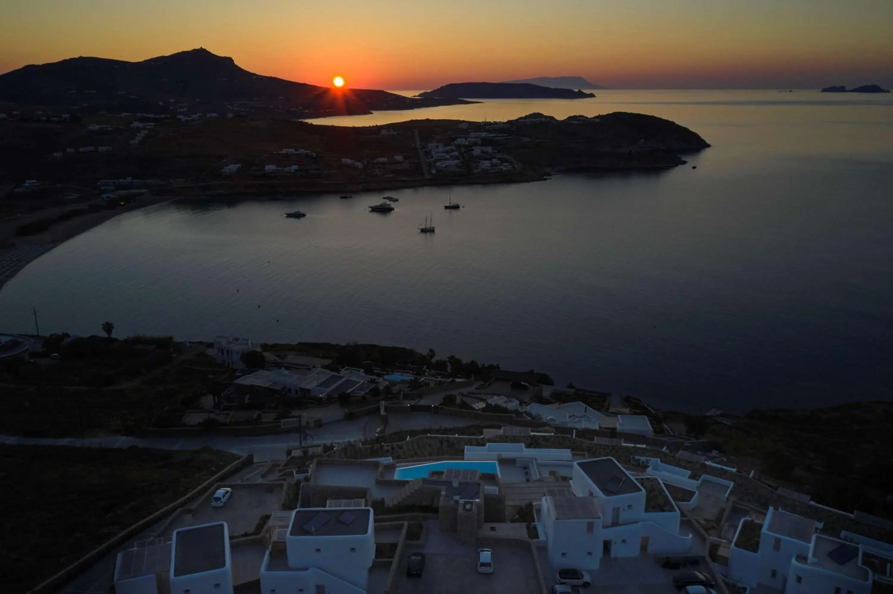 Property building in Radisson Blu Euphoria Resort, Mykonos