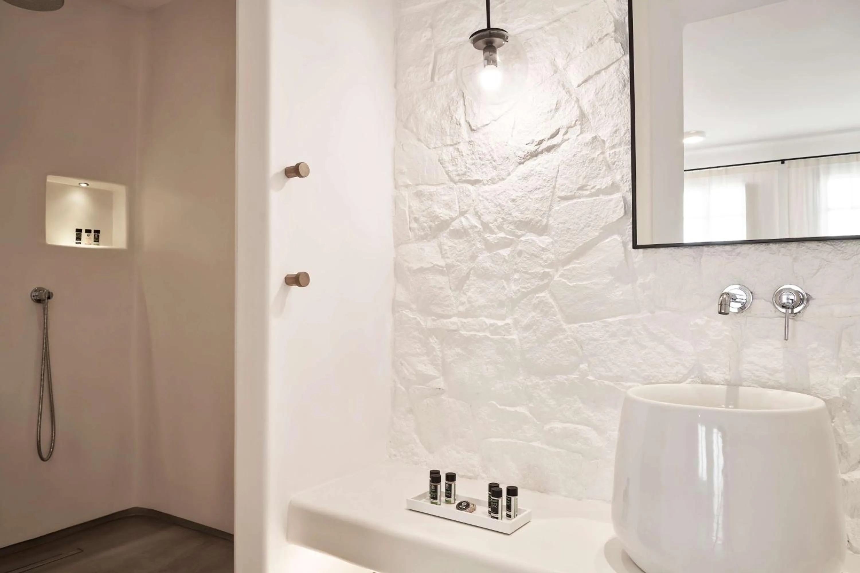 Bathroom in Radisson Blu Euphoria Resort, Mykonos