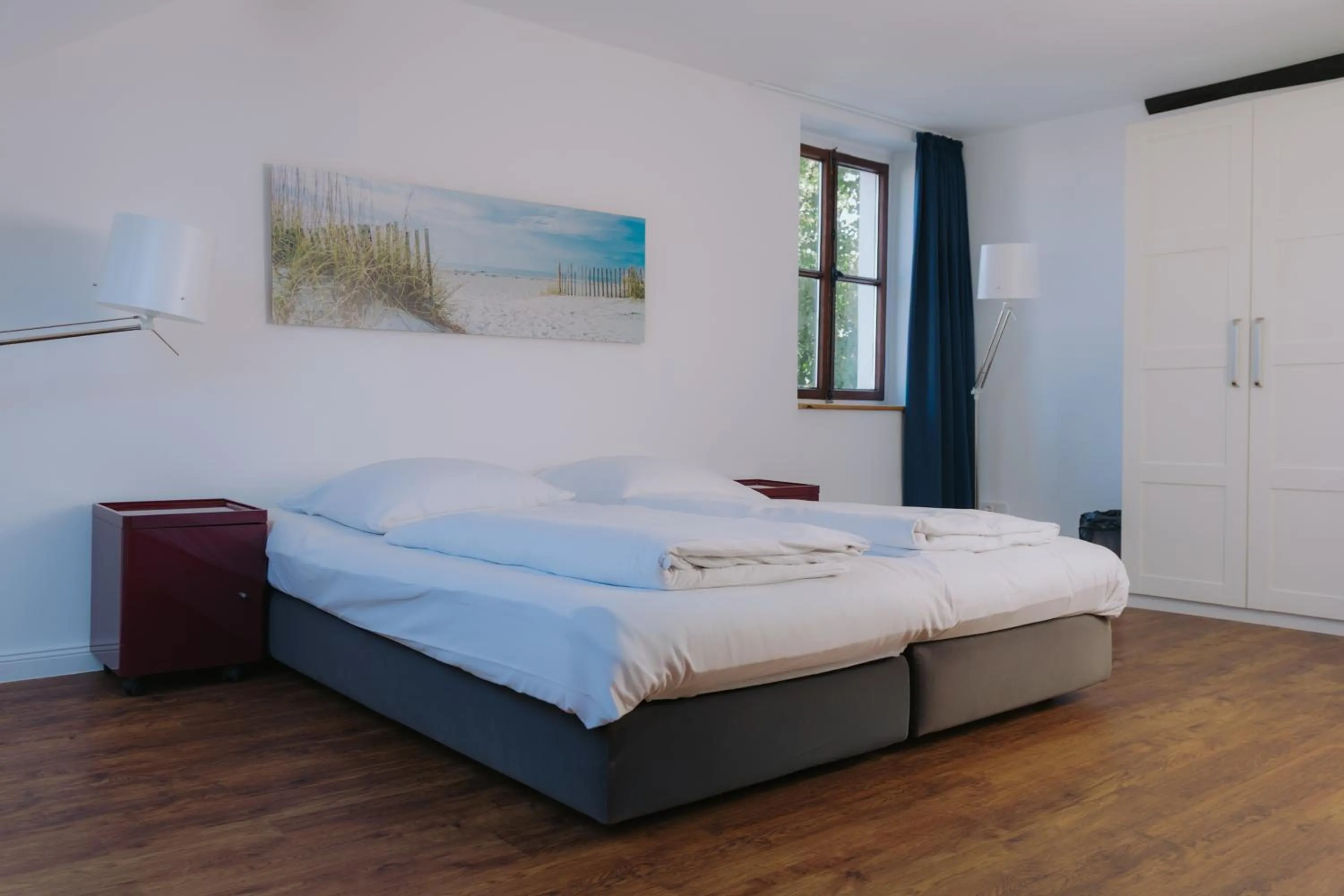 Bedroom, Bed in Hotel ZweiLinden Meckenheim Bonn