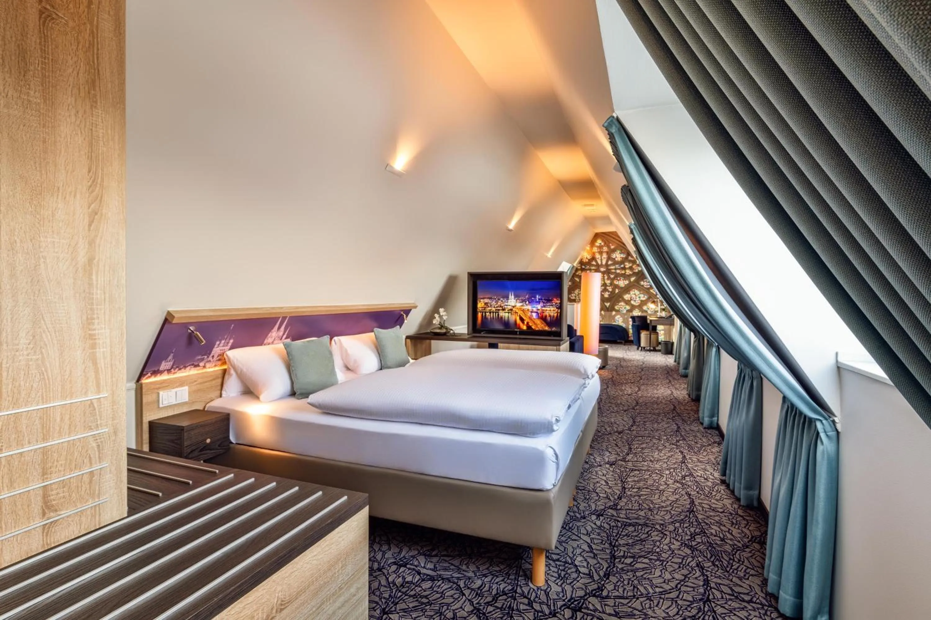 Bed in CityClass Hotel Alter Markt