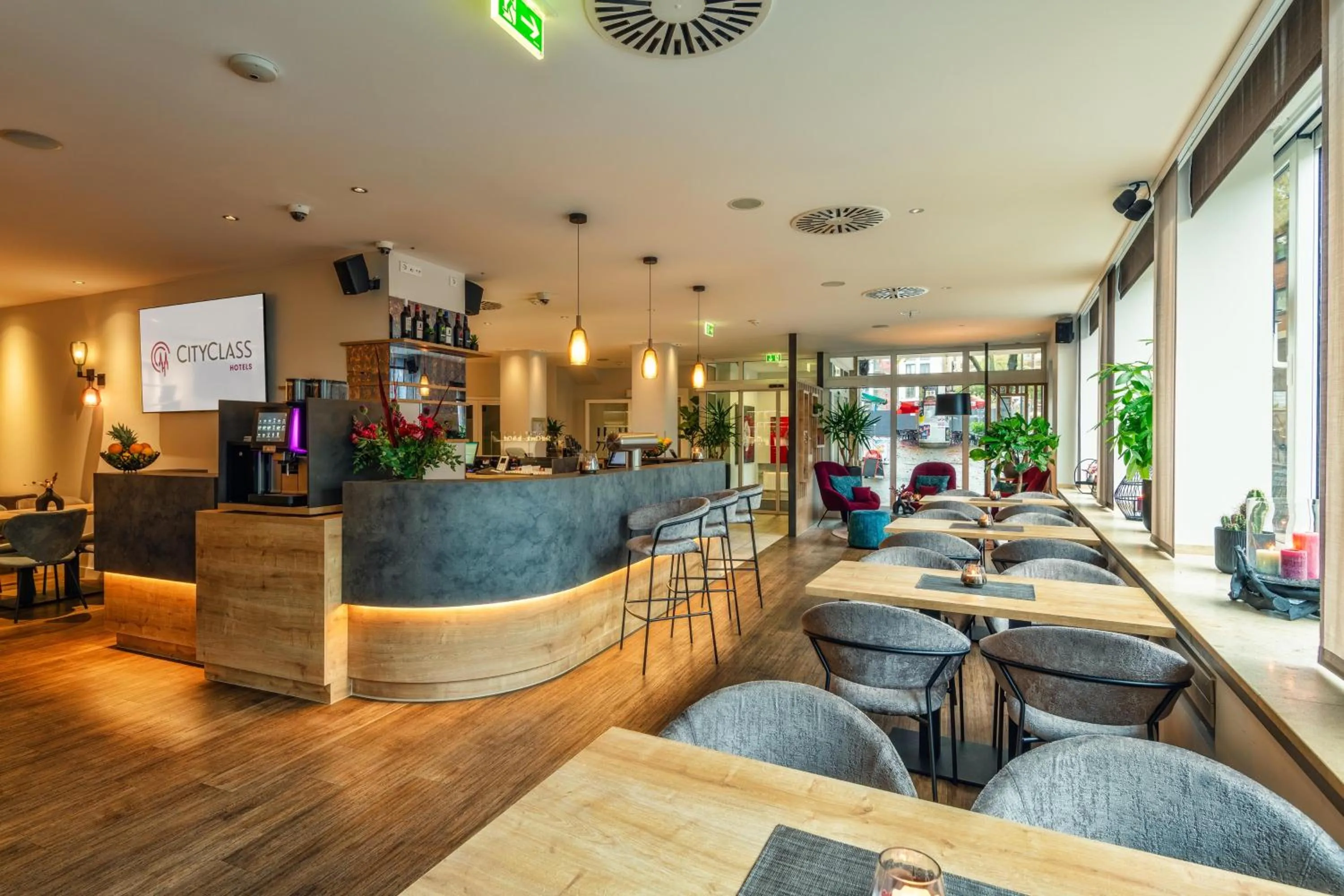 Lounge or bar in CityClass Hotel am Dom