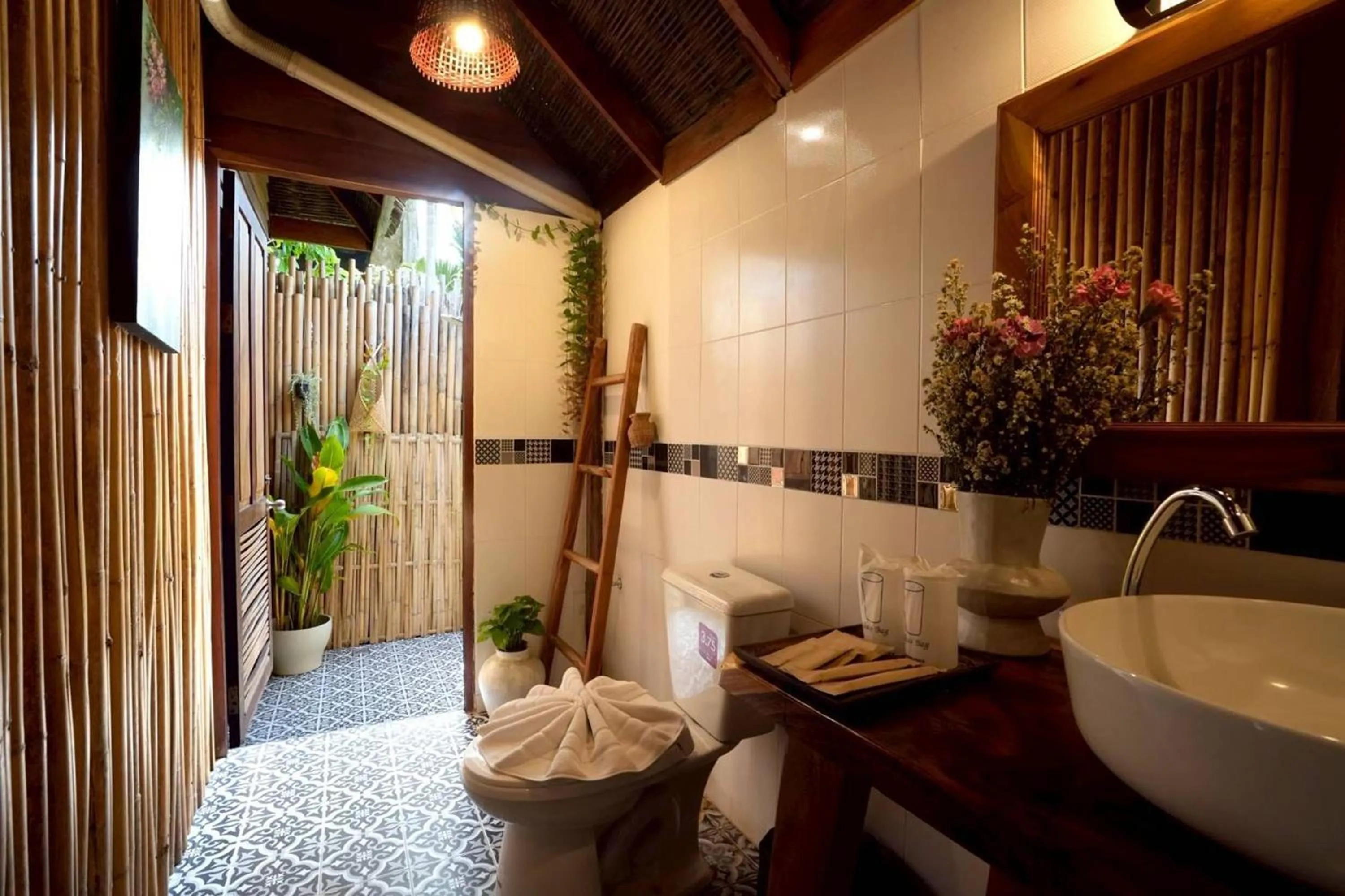 Bathroom in Tongna Cottage Natural Resort