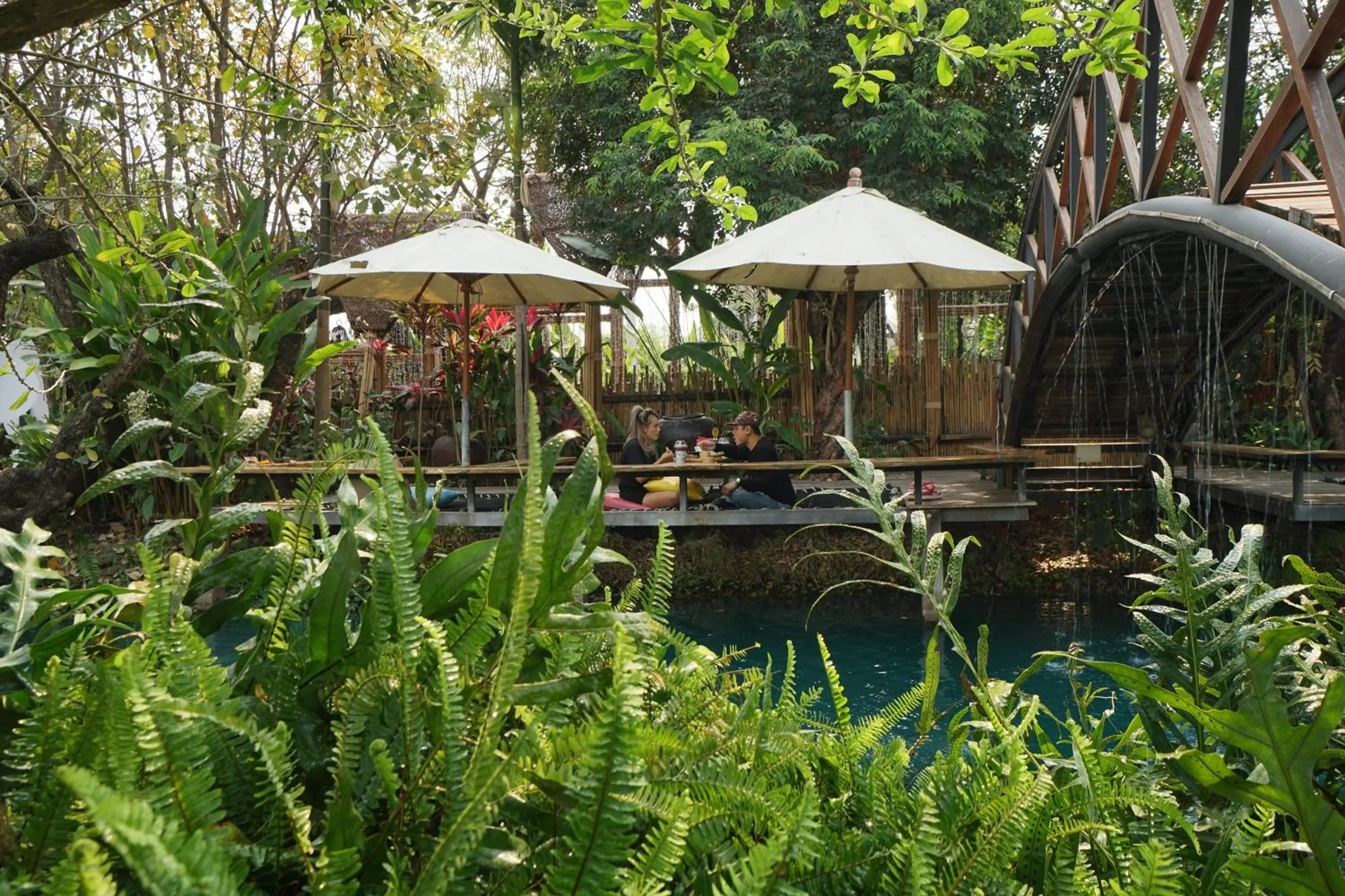 Restaurant/places to eat in Tongna Cottage Natural Resort