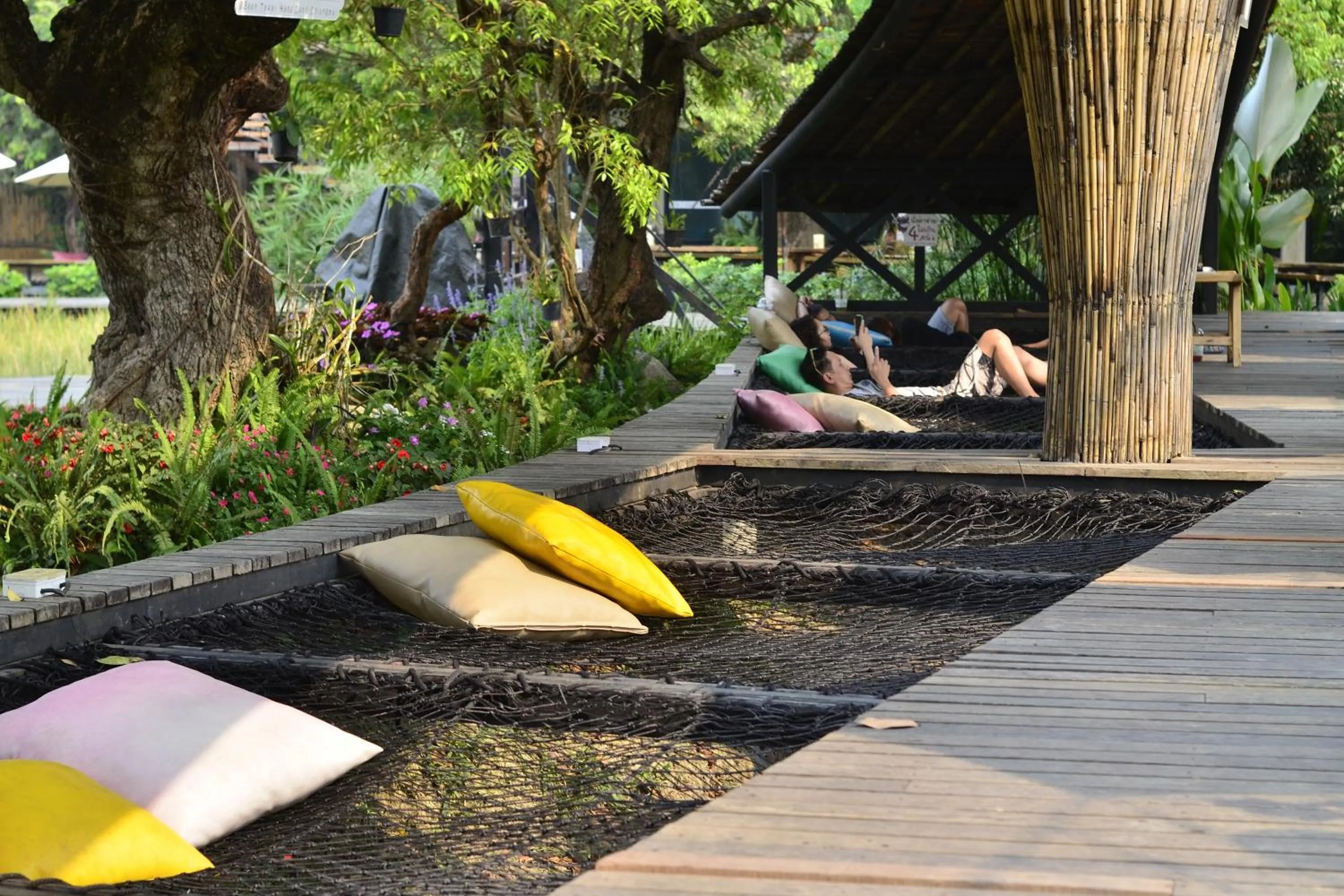 Restaurant/places to eat in Tongna Cottage Natural Resort