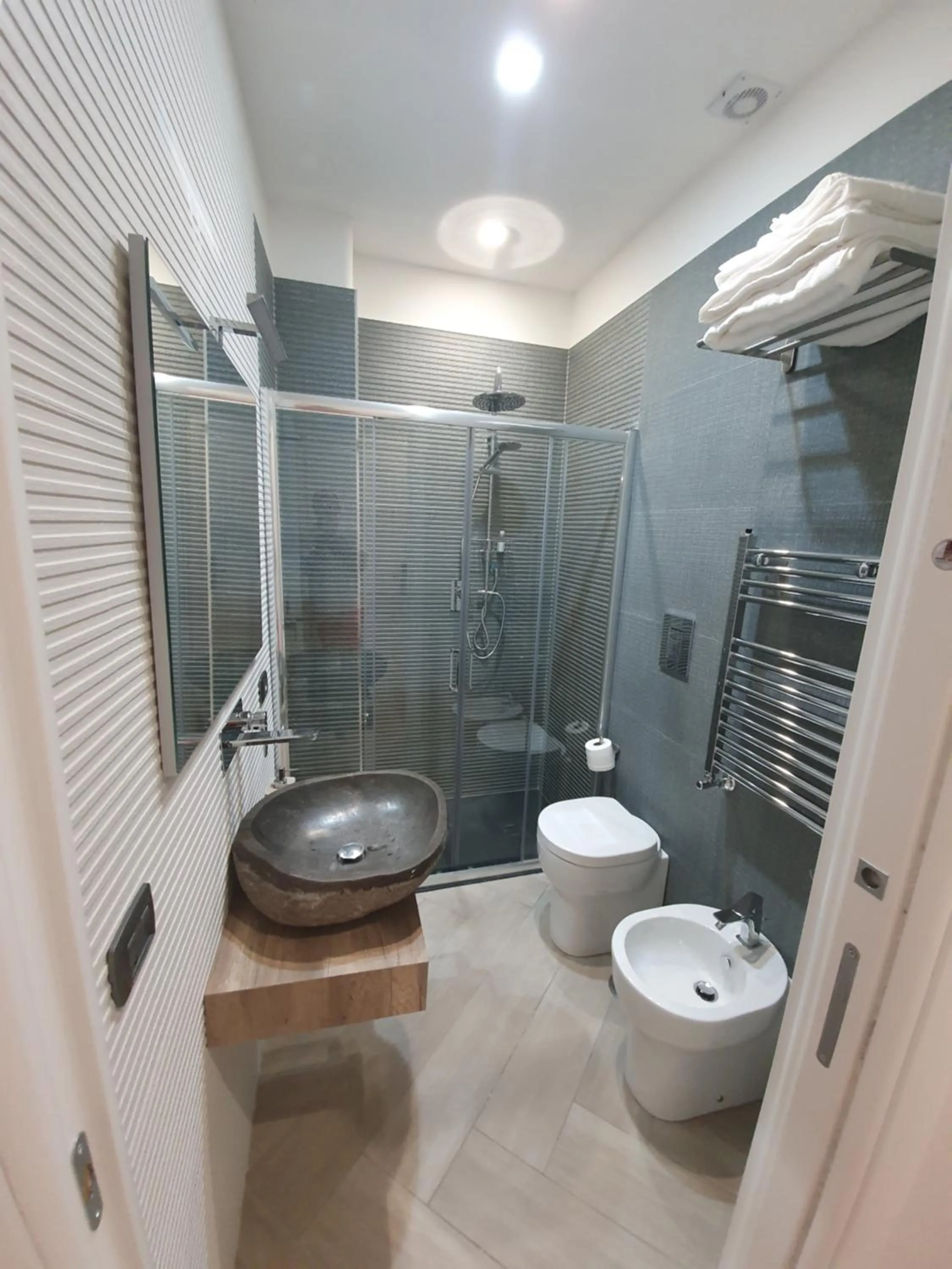 Shower in Dimora Costantino