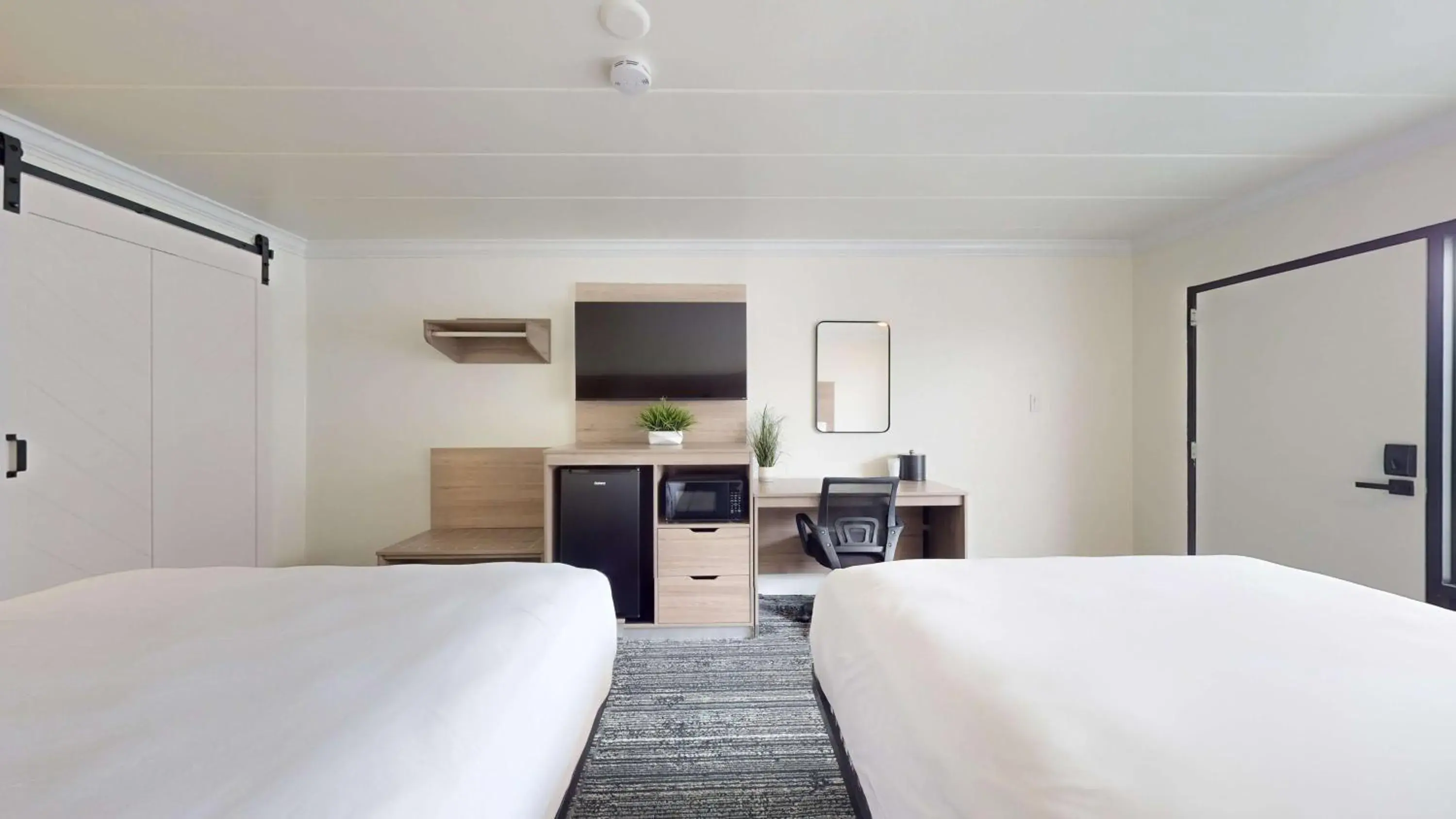 Bedroom, Bed in The Atlantic, BW Signature Collection Bedroom, Bed in The Atlantic, BW Signature Collection