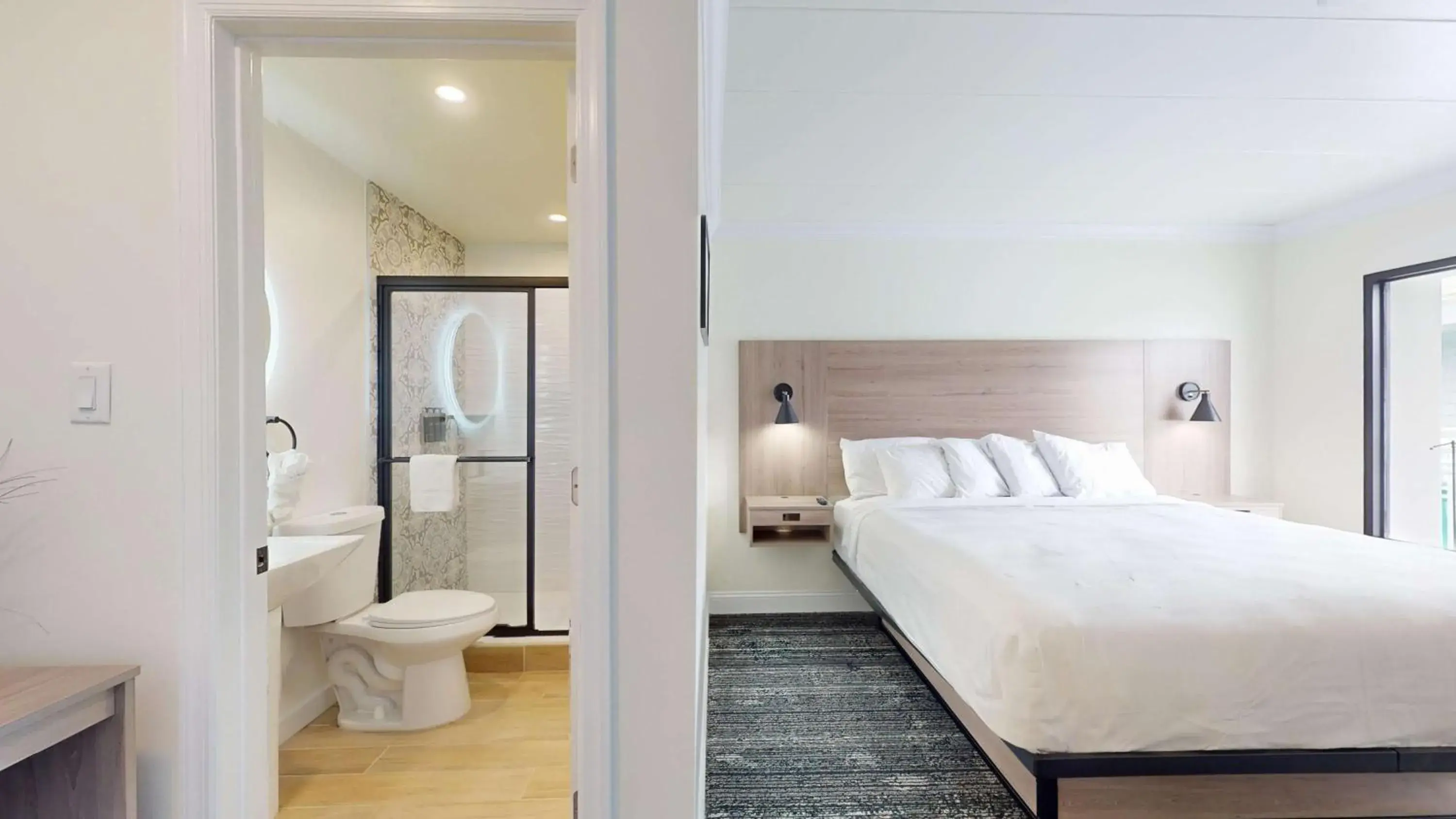 Bedroom, Bed in The Atlantic, BW Signature Collection Bedroom, Bed in The Atlantic, BW Signature Collection