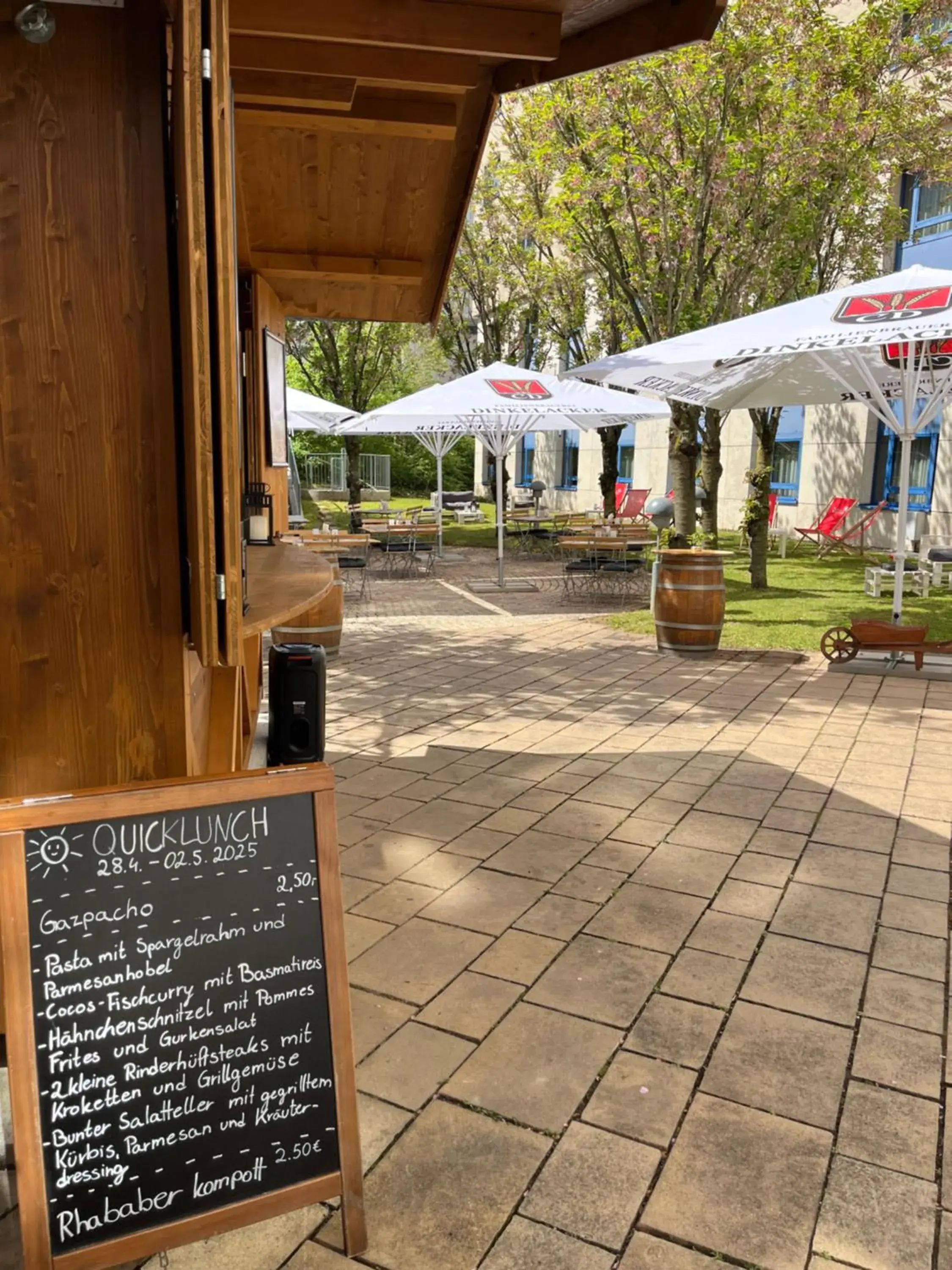 Restaurant/places to eat in Holiday Inn Stuttgart by IHG Restaurant/places to eat in Holiday Inn Stuttgart by IHG