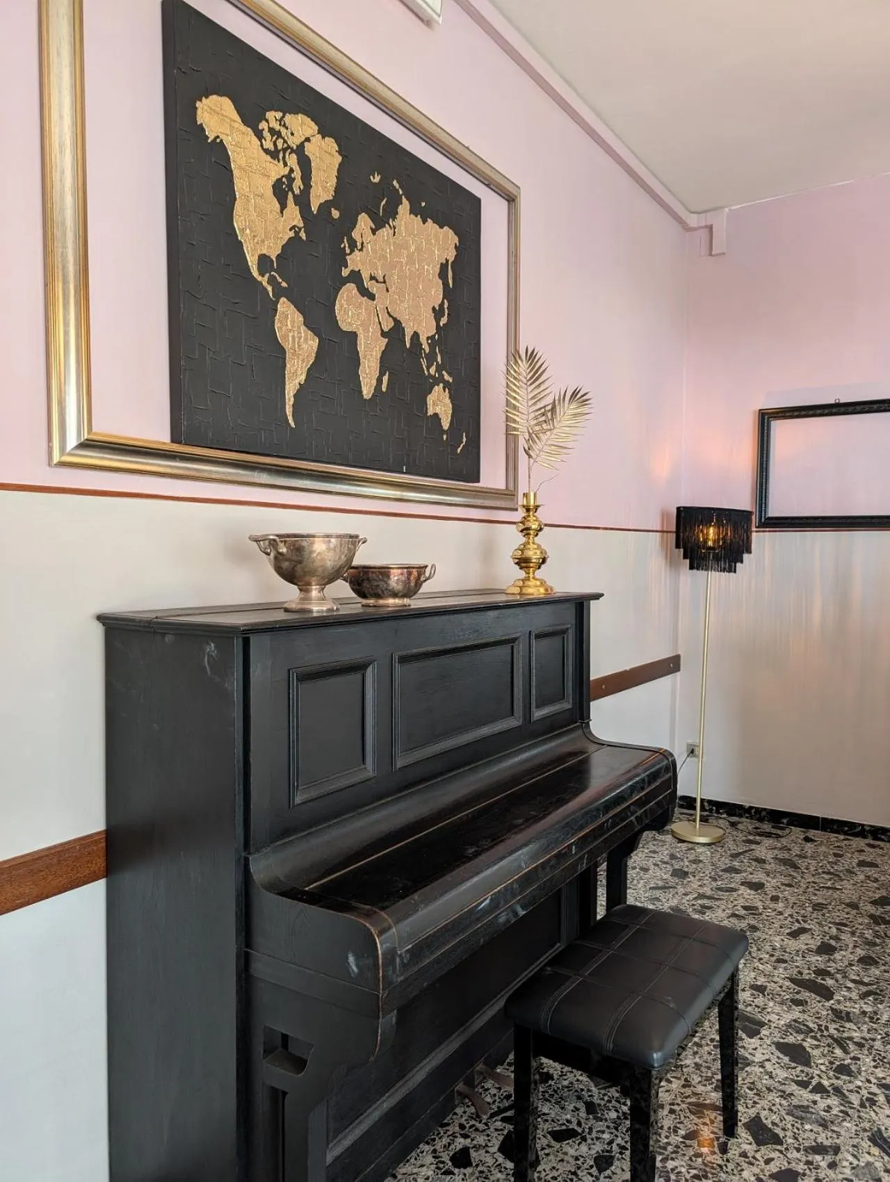 Lobby or reception in VILLA ANTONIETTA Rooms & Coffee