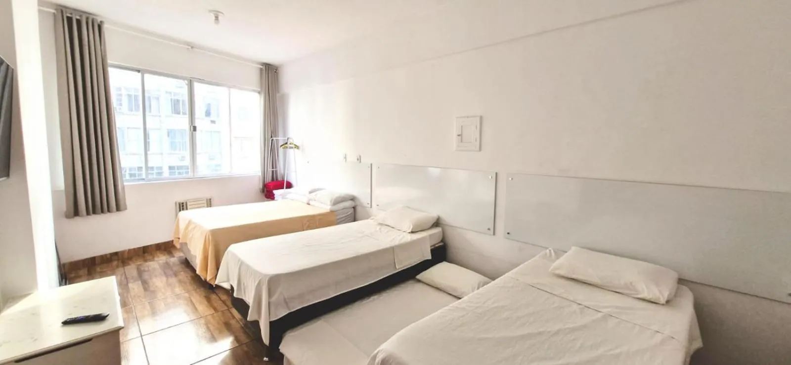 Photo of the whole room, Bed in APARTAMENTO COPACABANA saleta, quarto grande com ar cond wi-fi a 2 qds da praia