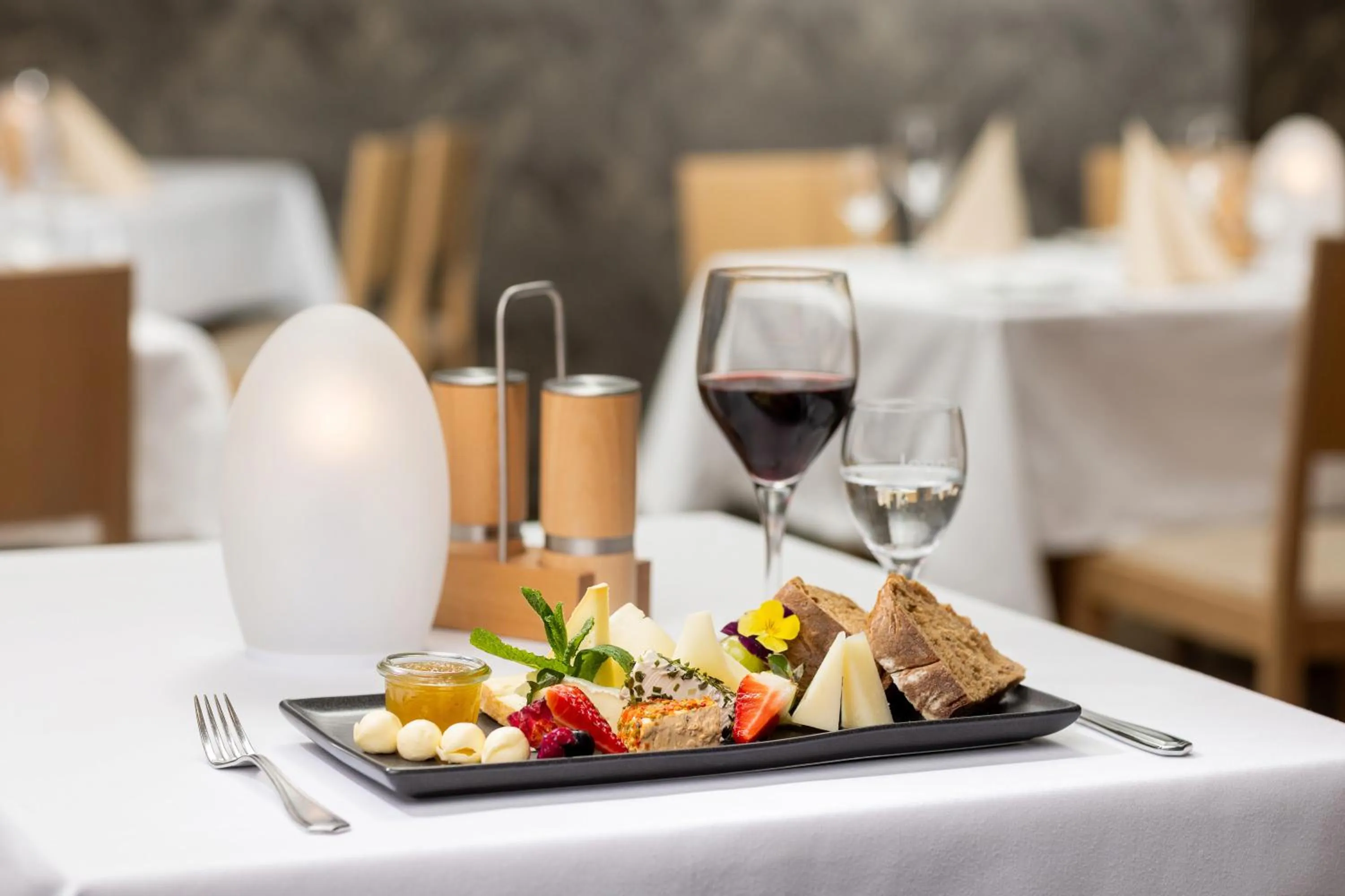 Restaurant/places to eat in Parkhotel Rügen