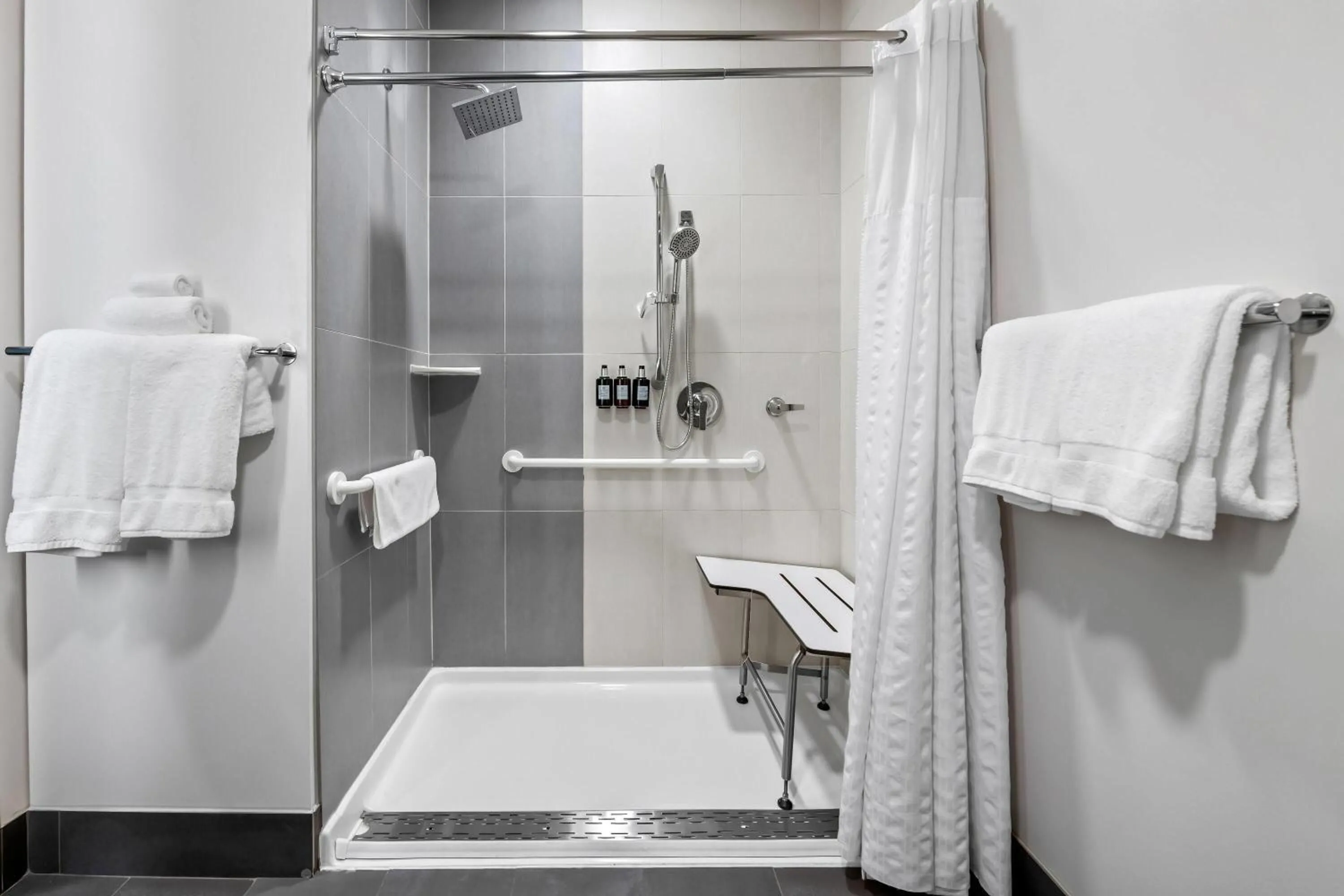 Shower in Running Aces Hotel & Casino, Trademark Collection by Wyndham