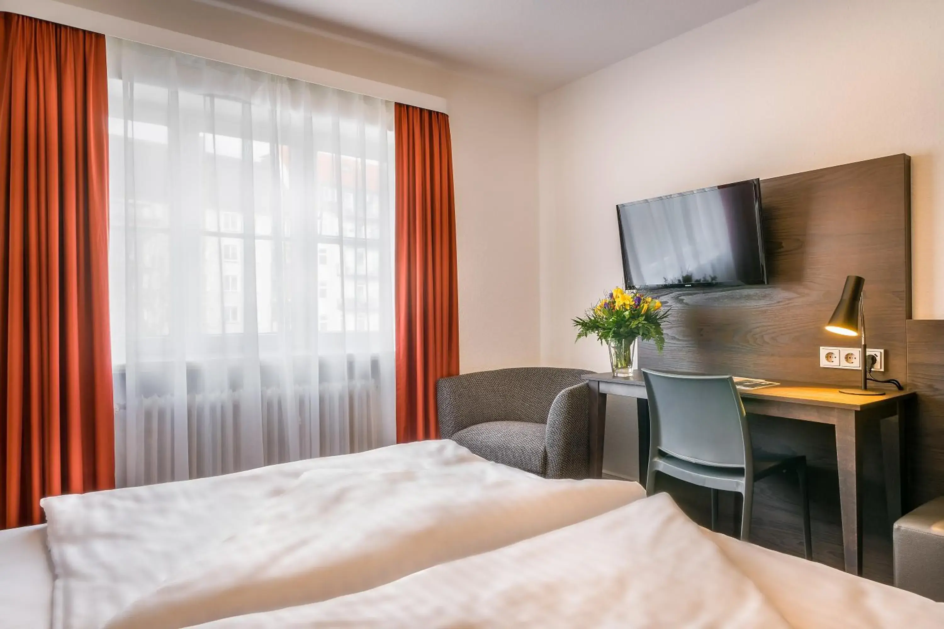 Family Room in Signature Hotel Astoria Family Room in Signature Hotel Astoria