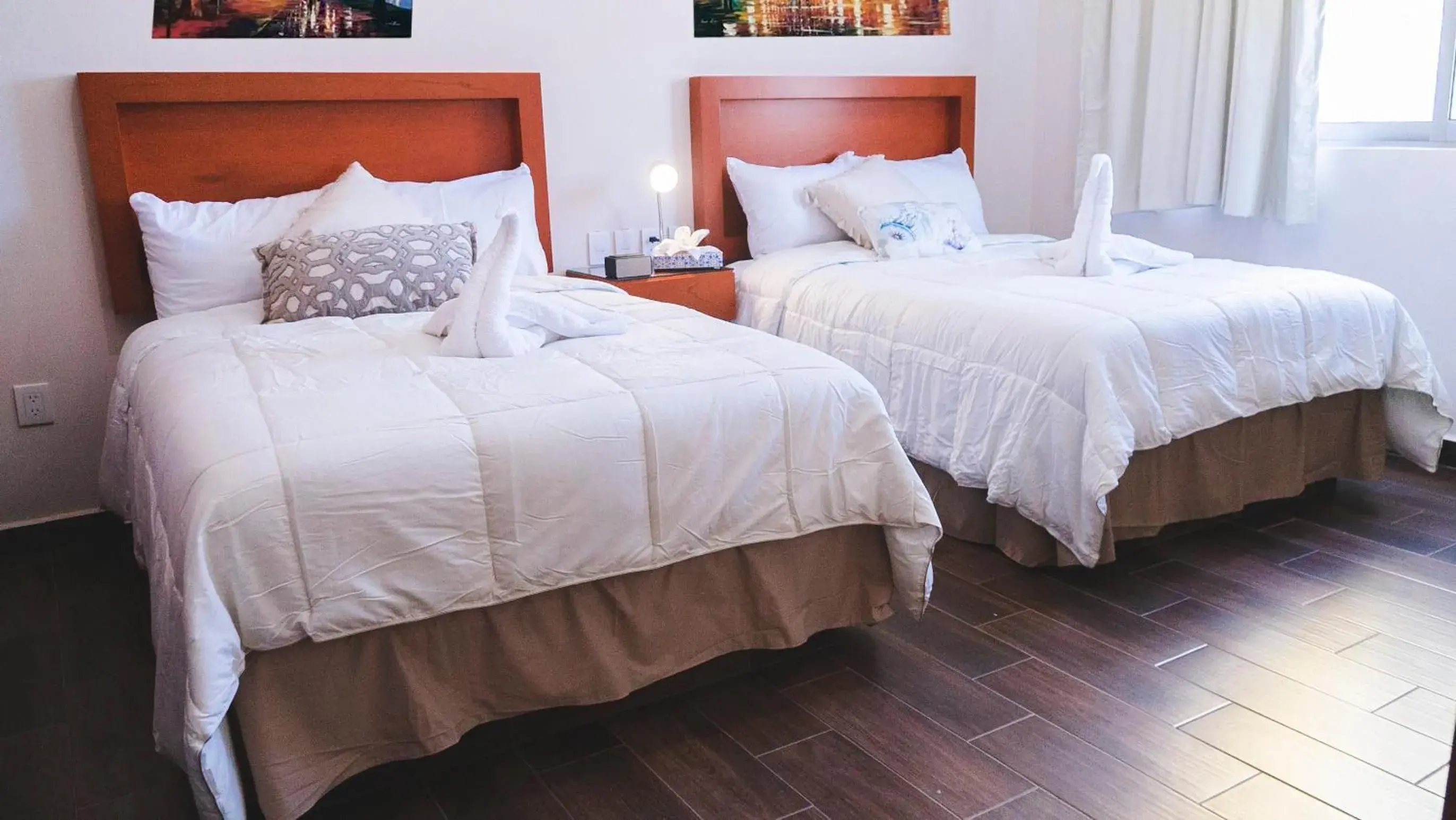 Deluxe Room in La Lola Hotel & Suites Deluxe Room in La Lola Hotel & Suites