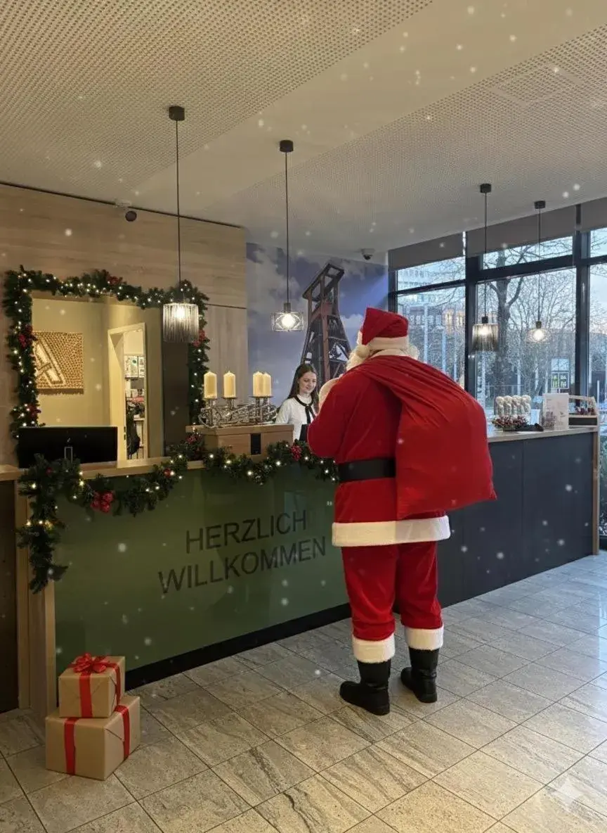 Property building in Mercure Hotel Plaza Essen Property building in Mercure Hotel Plaza Essen