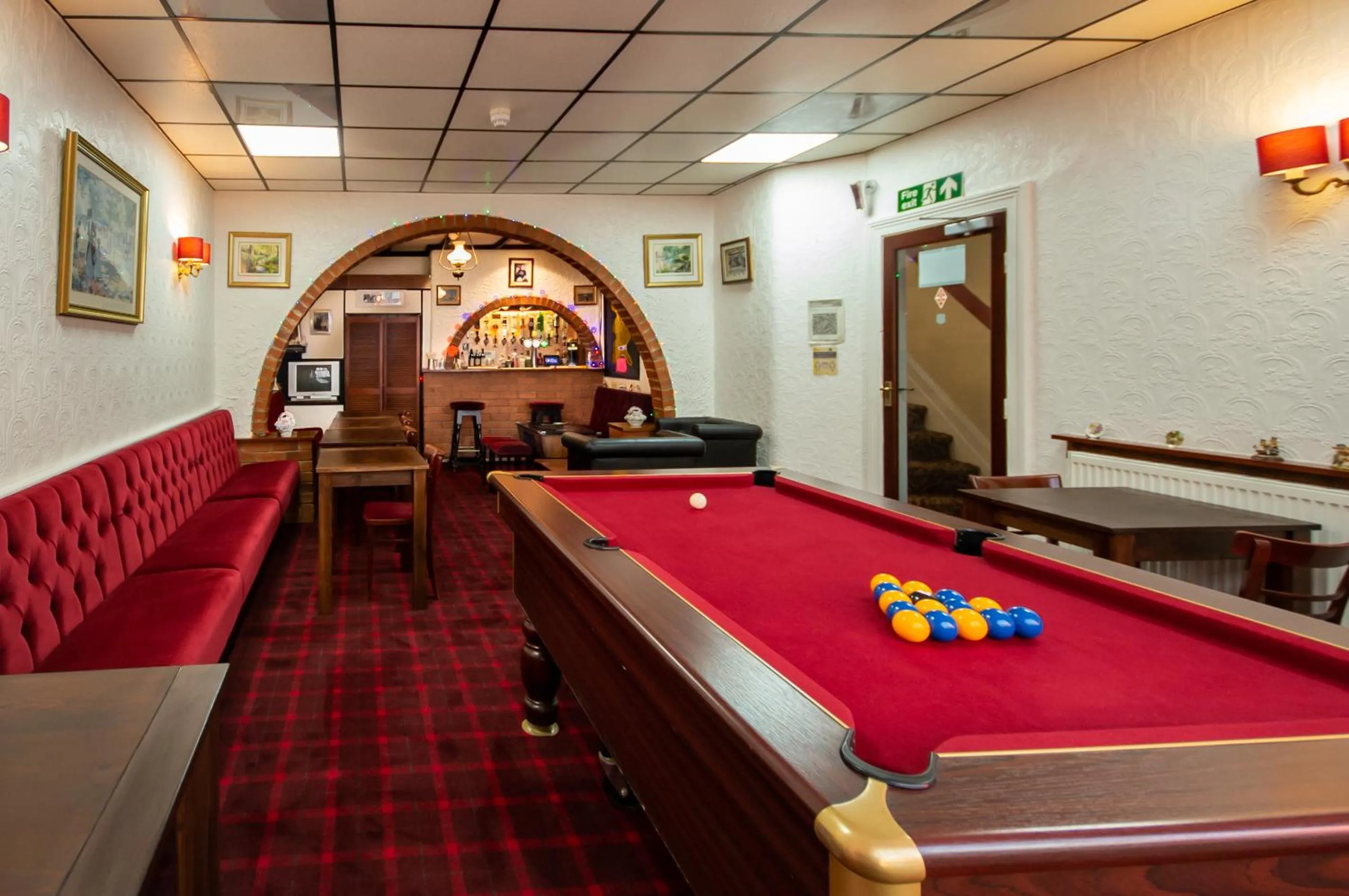 Billiard in The Ferndale Hotel