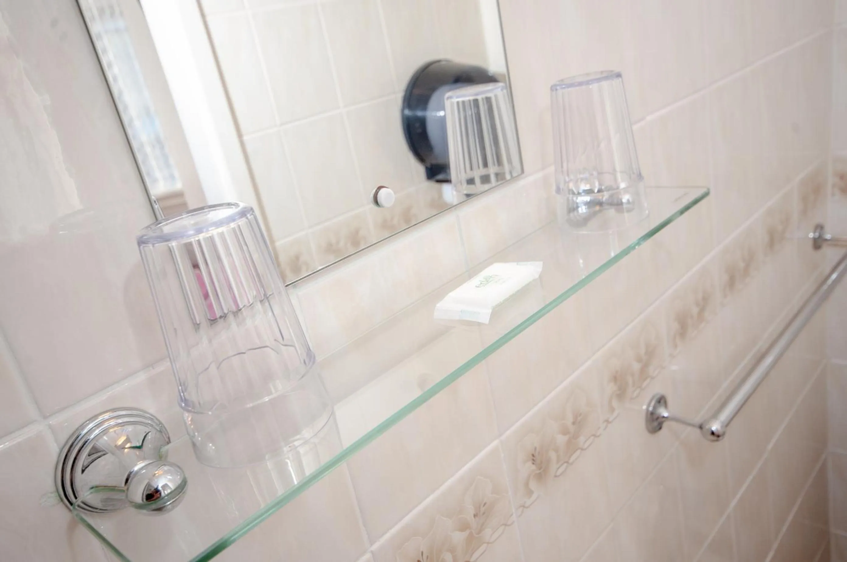 Bed in The Ferndale Hotel