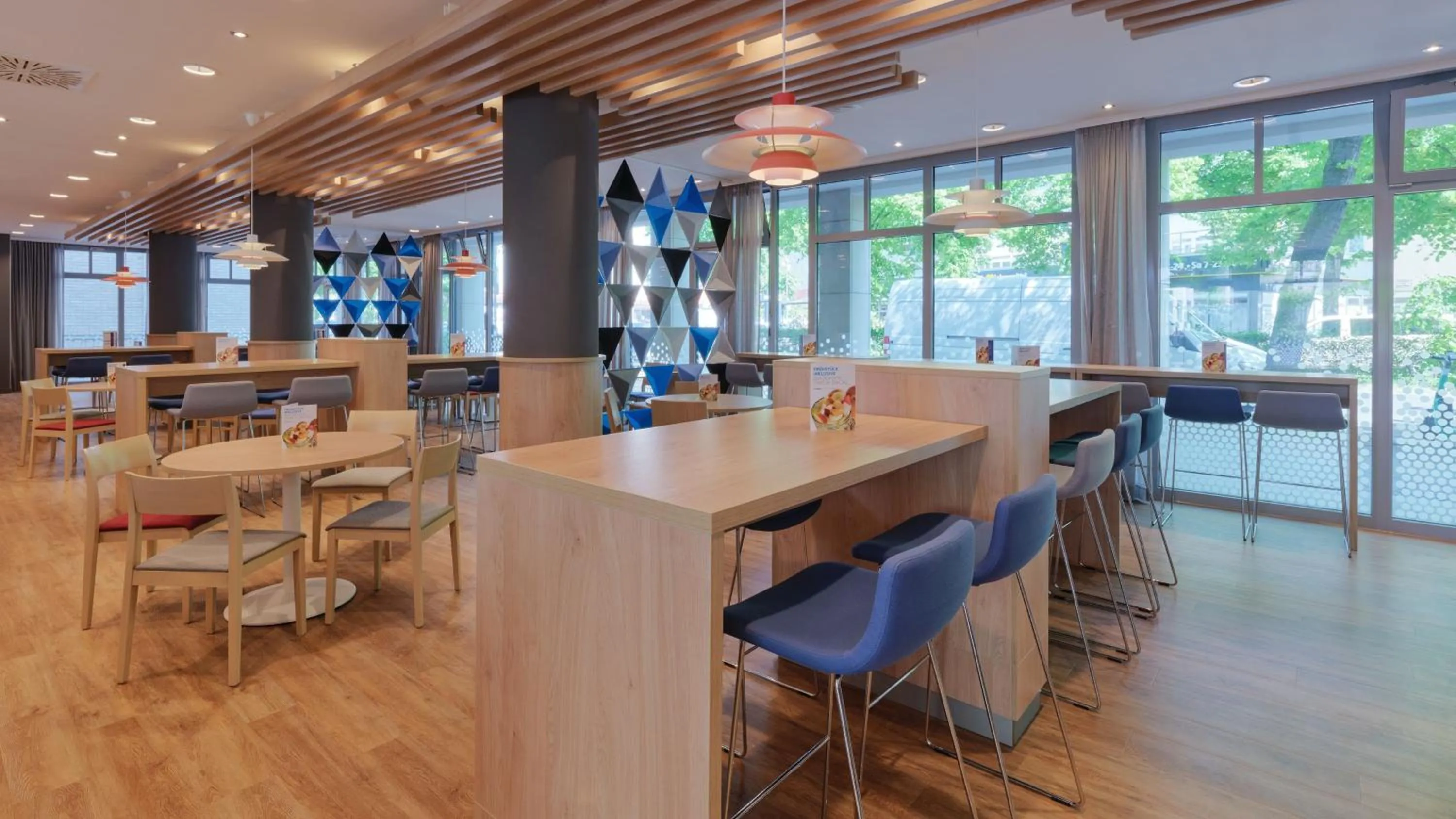 Breakfast in Holiday Inn Express Berlin City Centre by IHG