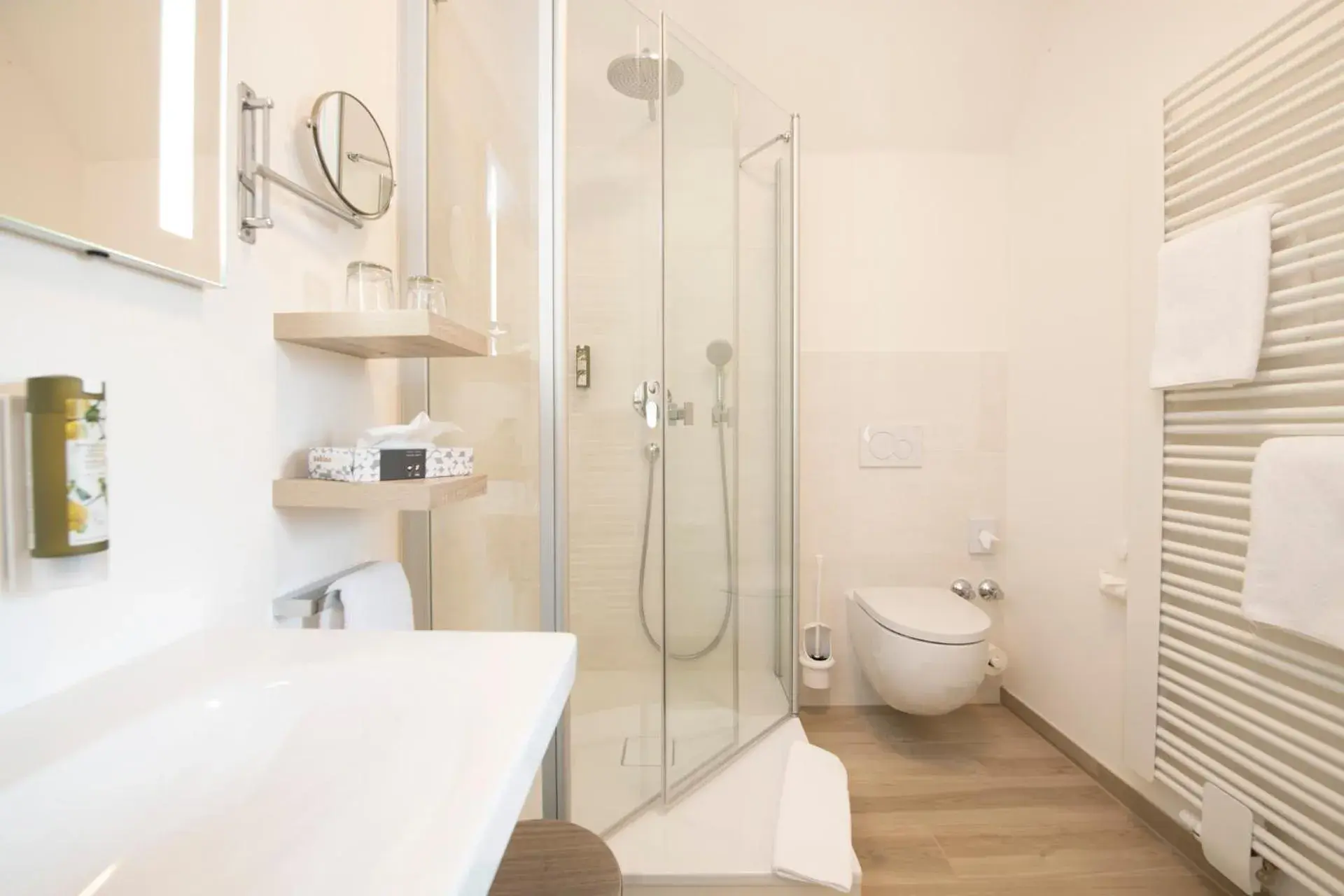 Bathroom in Landhotel Kauzenberg Bathroom in Landhotel Kauzenberg