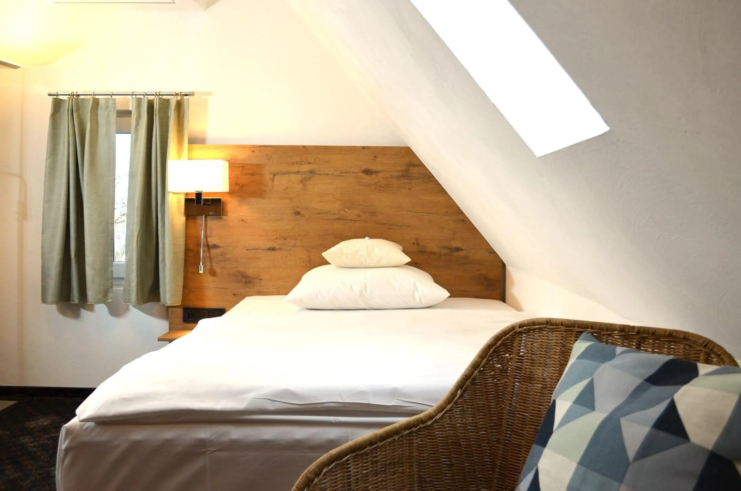 Bed in Landhotel Kauzenberg