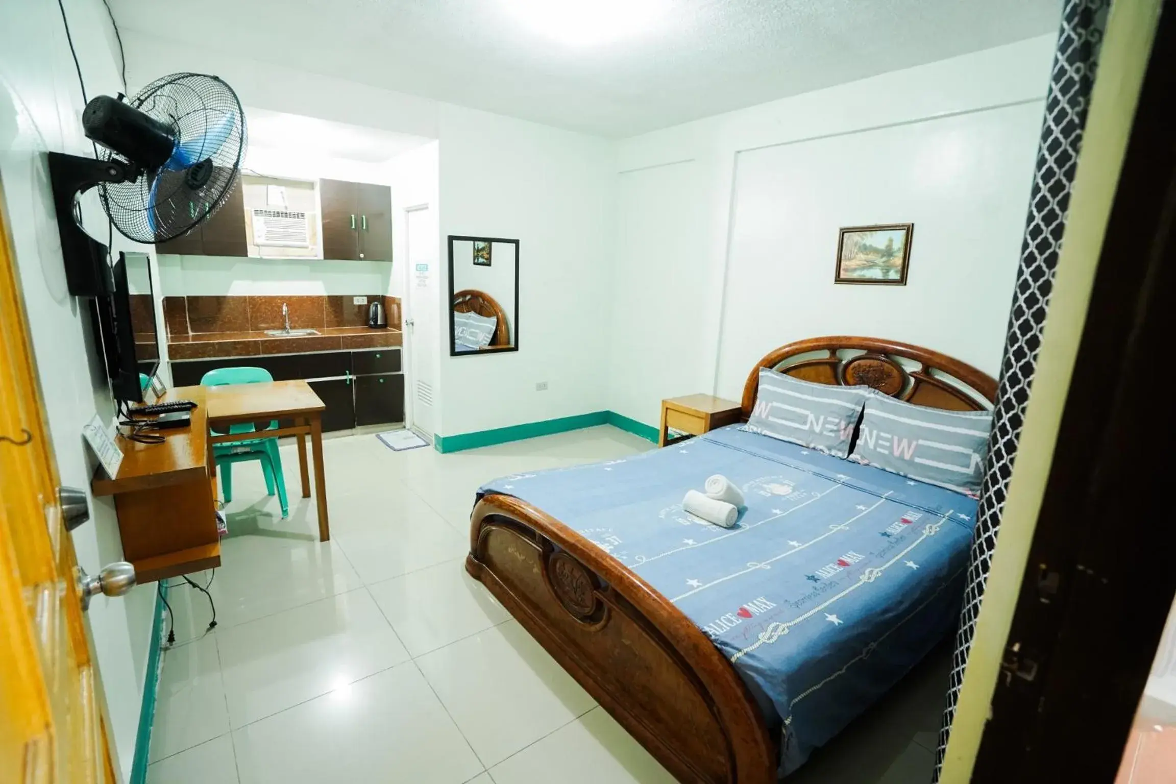 Bed in JEMZ Tagaytay Budget Transient Bed in JEMZ Tagaytay Budget Transient
