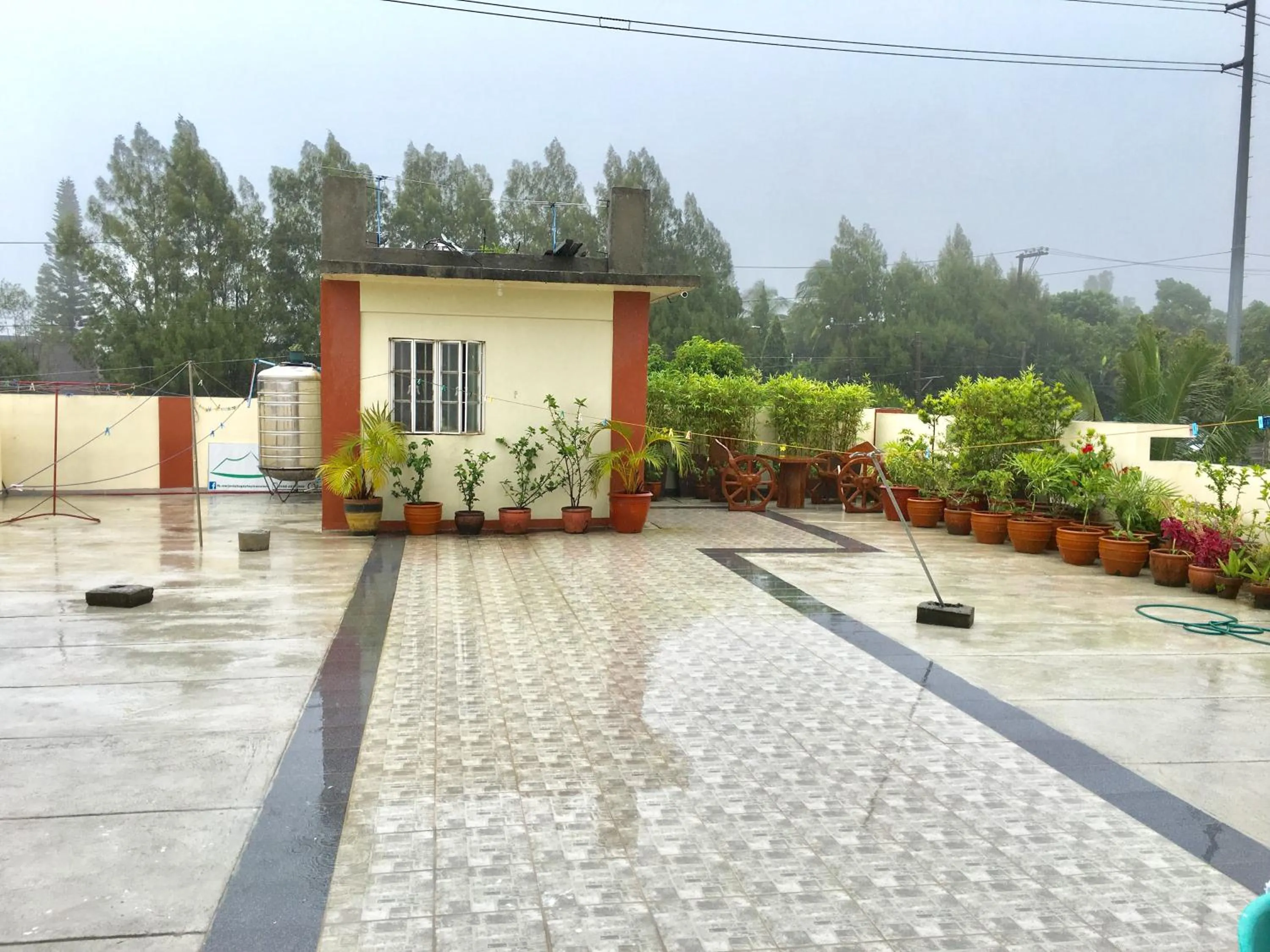 JEMZ Tagaytay Budget Transient