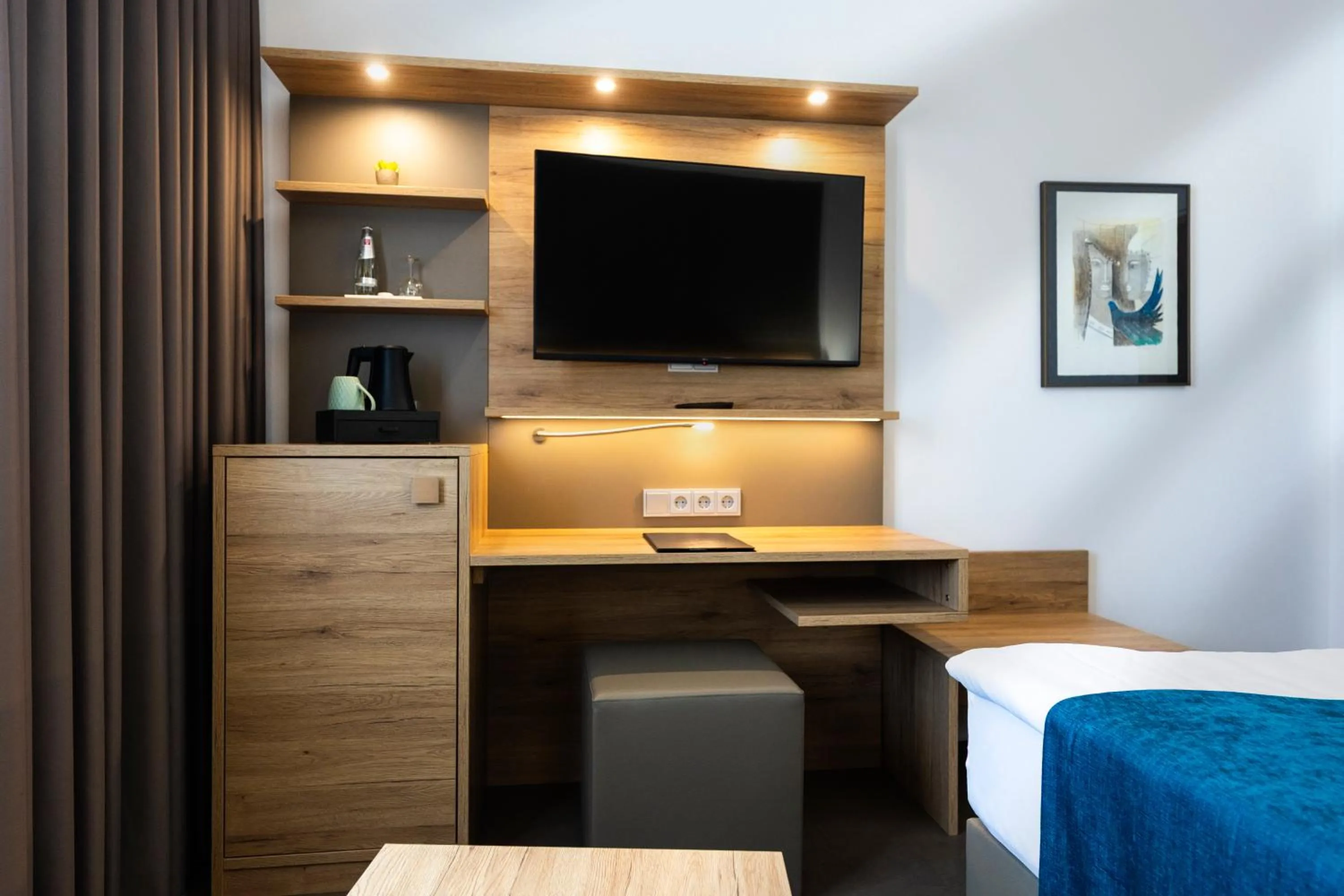 Bed in Hotel Logotel