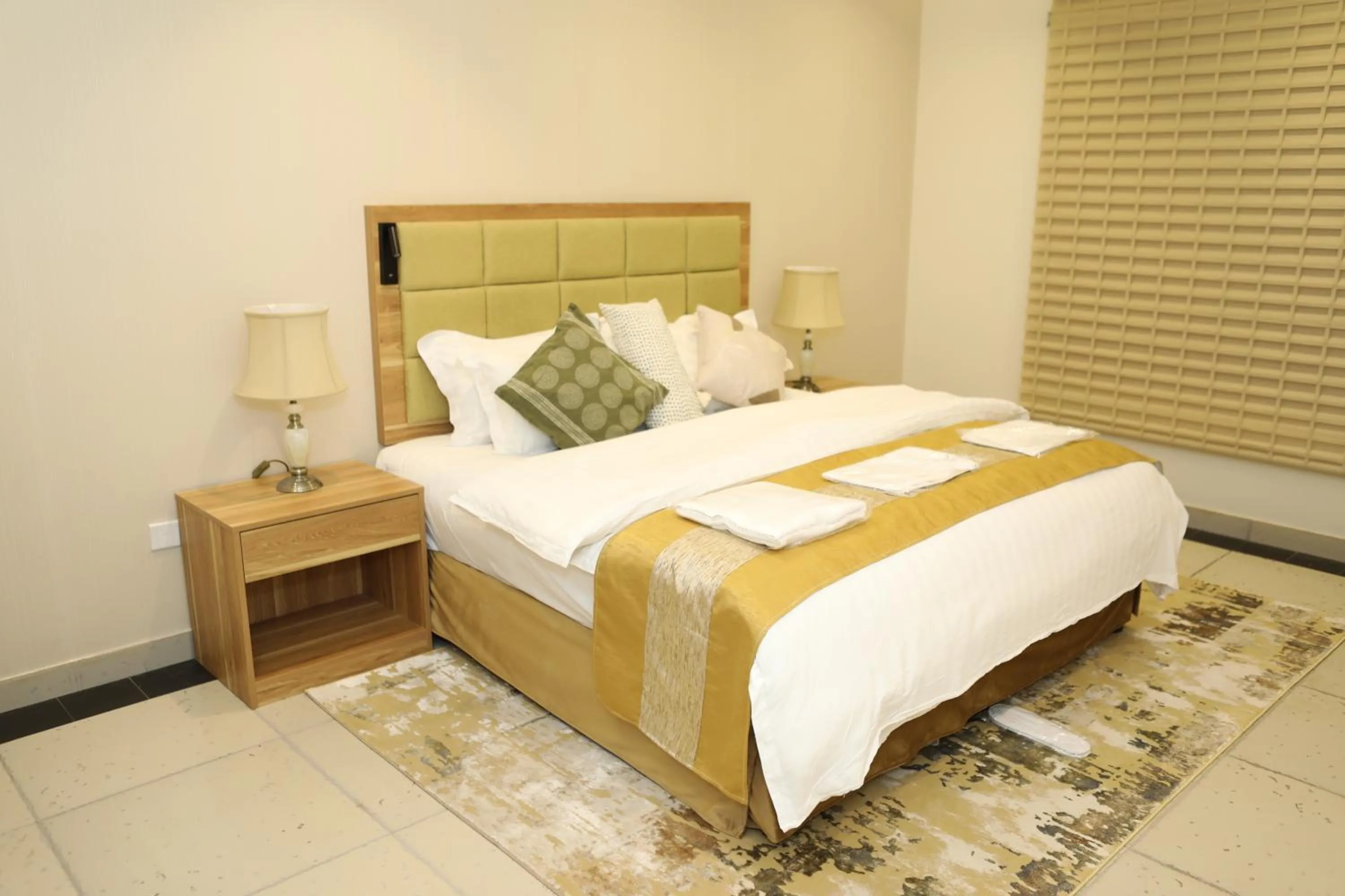 Bed in Warf Aldyafah Homes serviced Apartments