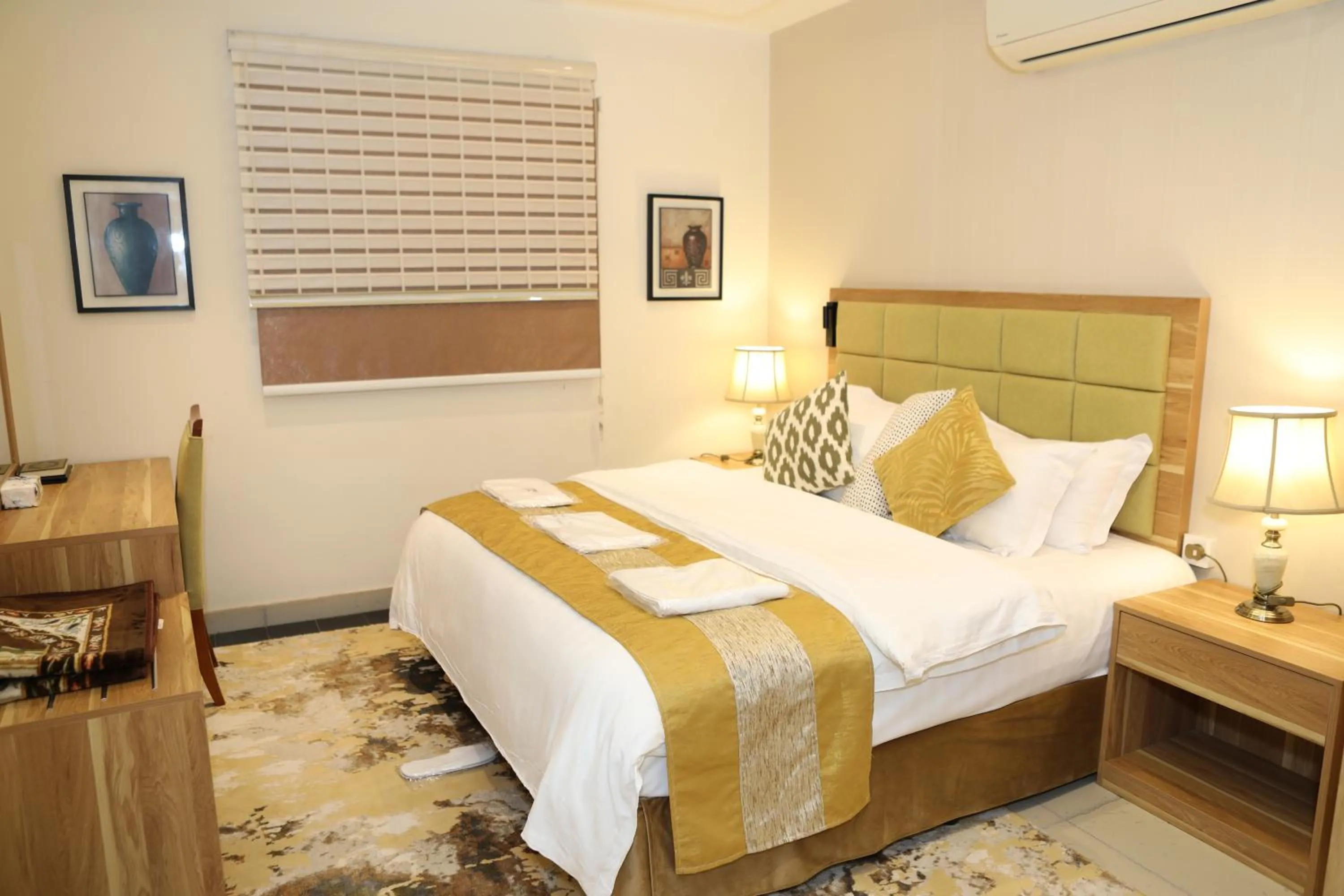 Bed in Warf Aldyafah Homes serviced Apartments