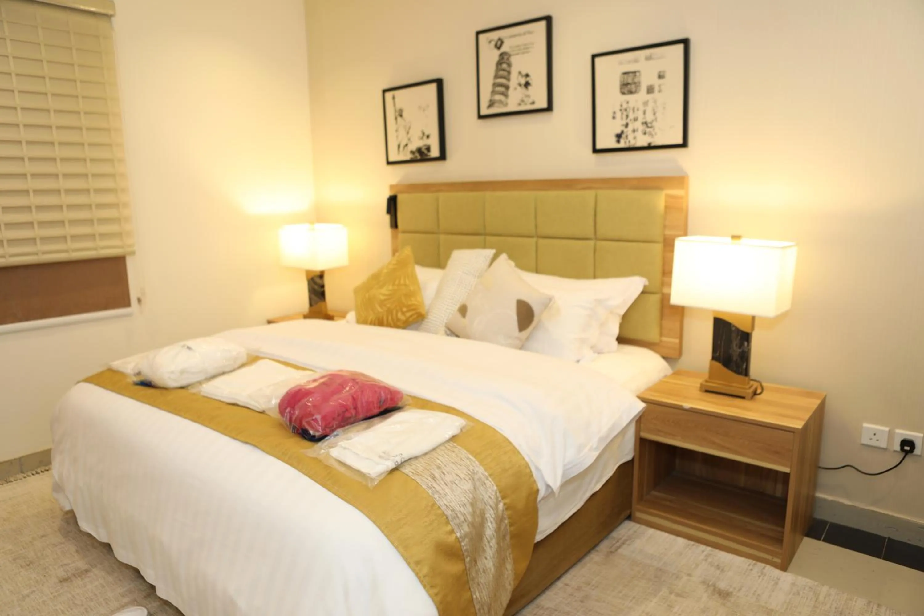 Bed in Warf Aldyafah Homes serviced Apartments