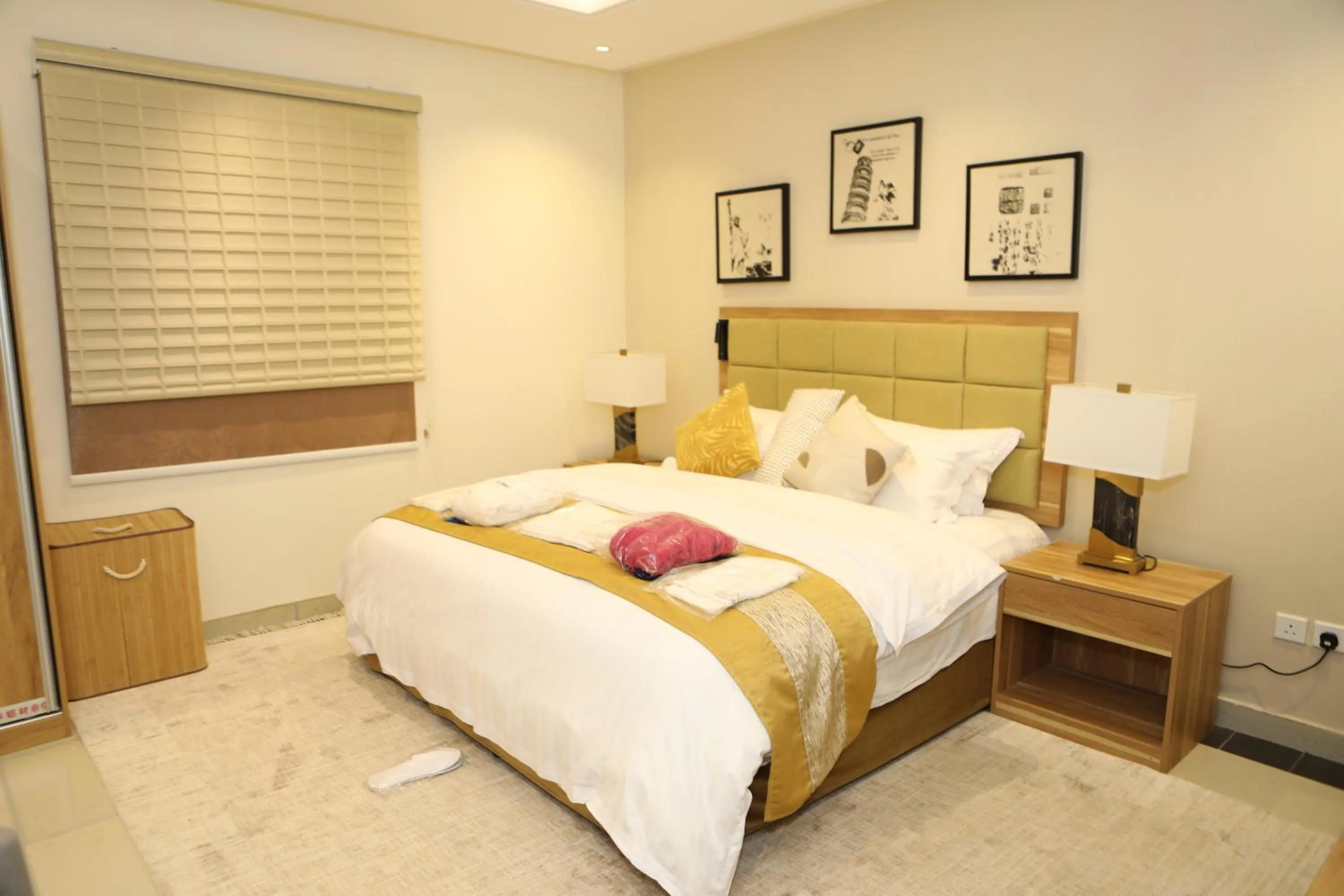 Bed in Warf Aldyafah Homes serviced Apartments