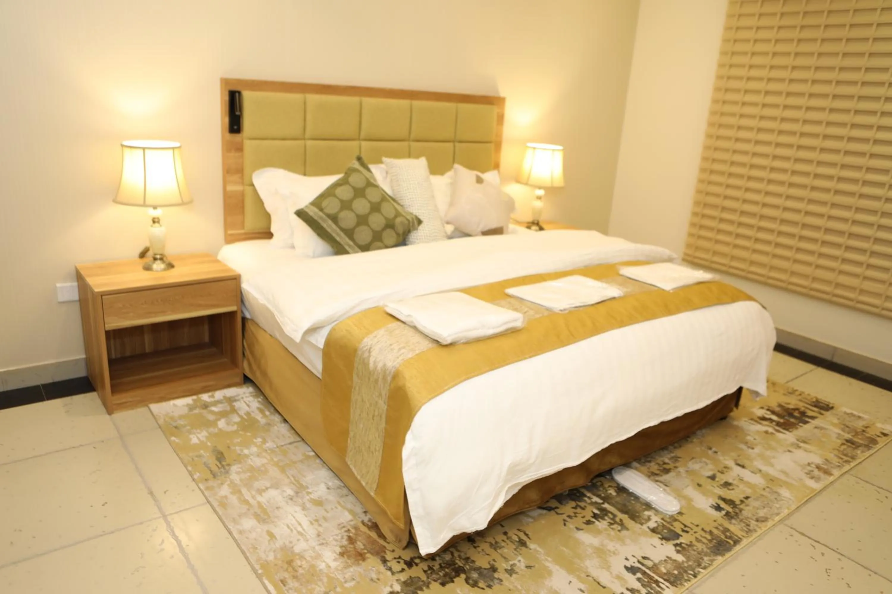 Bed in Warf Aldyafah Homes serviced Apartments