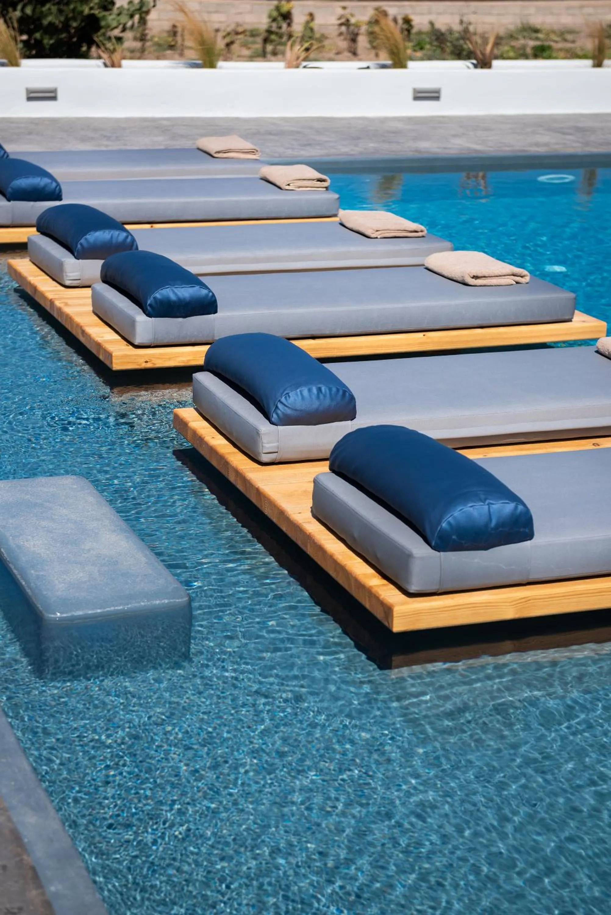 Swimming pool in Volcanic Arc Suites