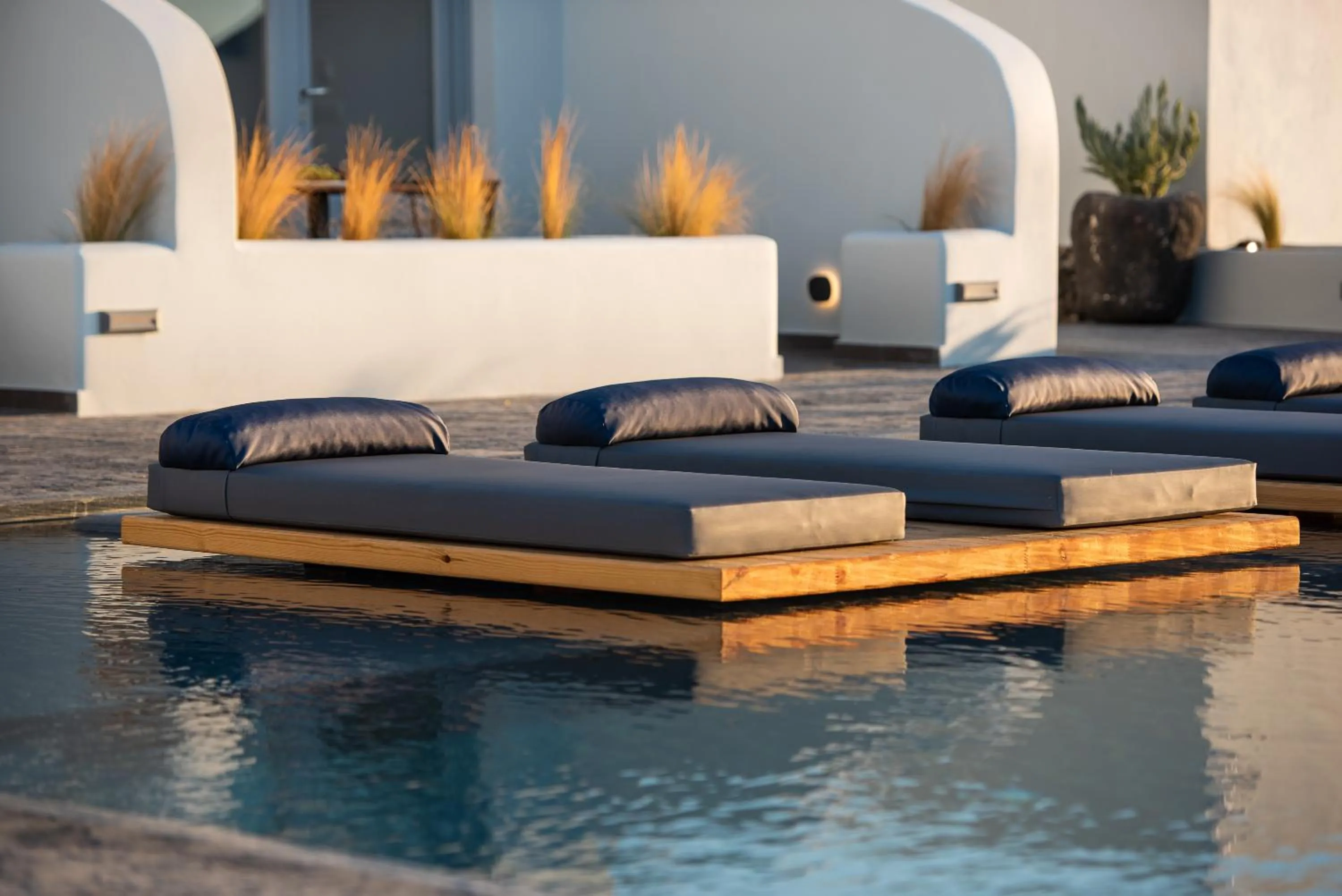 Day in Volcanic Arc Suites