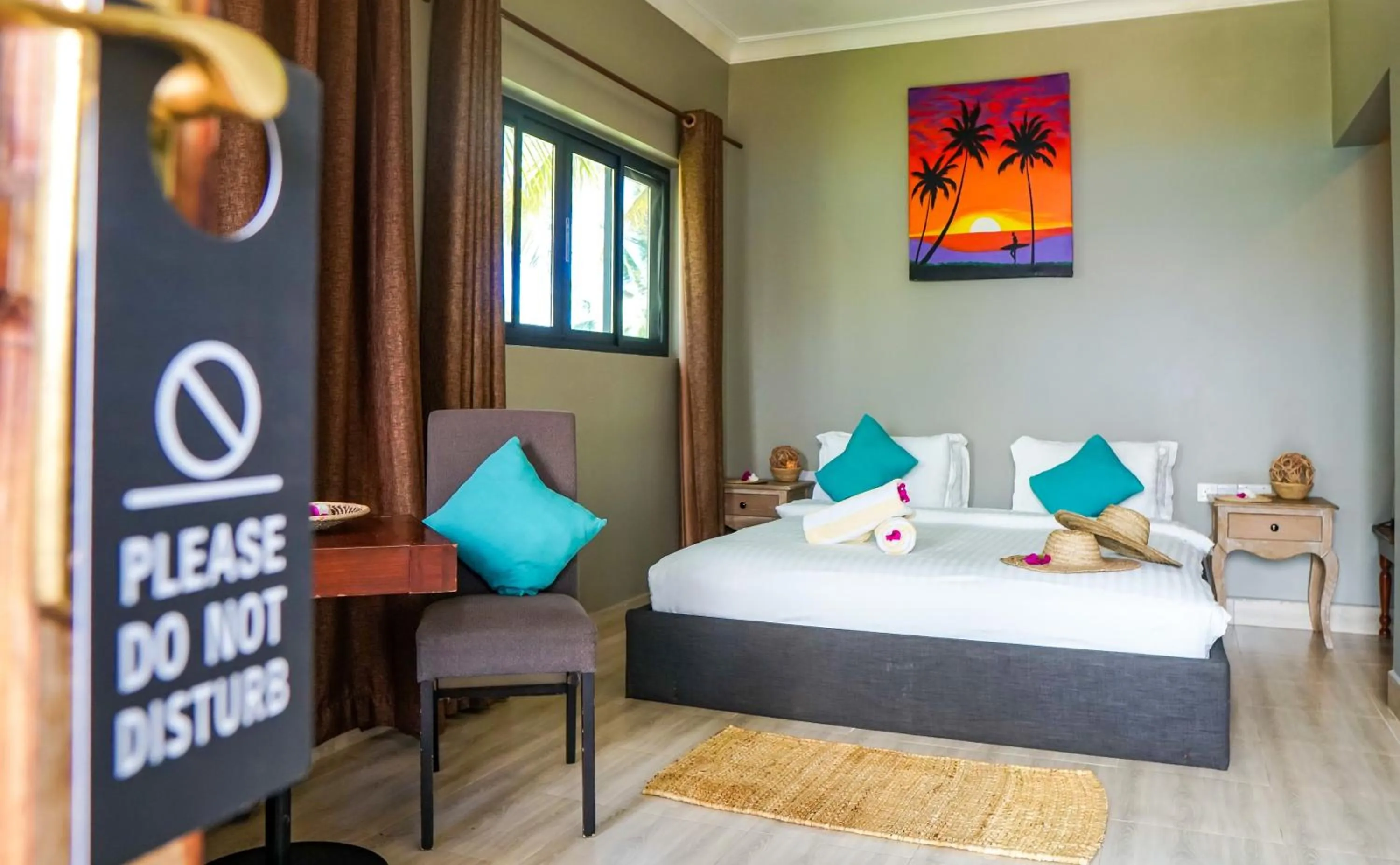 Photo of the whole room, Bed in Aquamarina Hotel