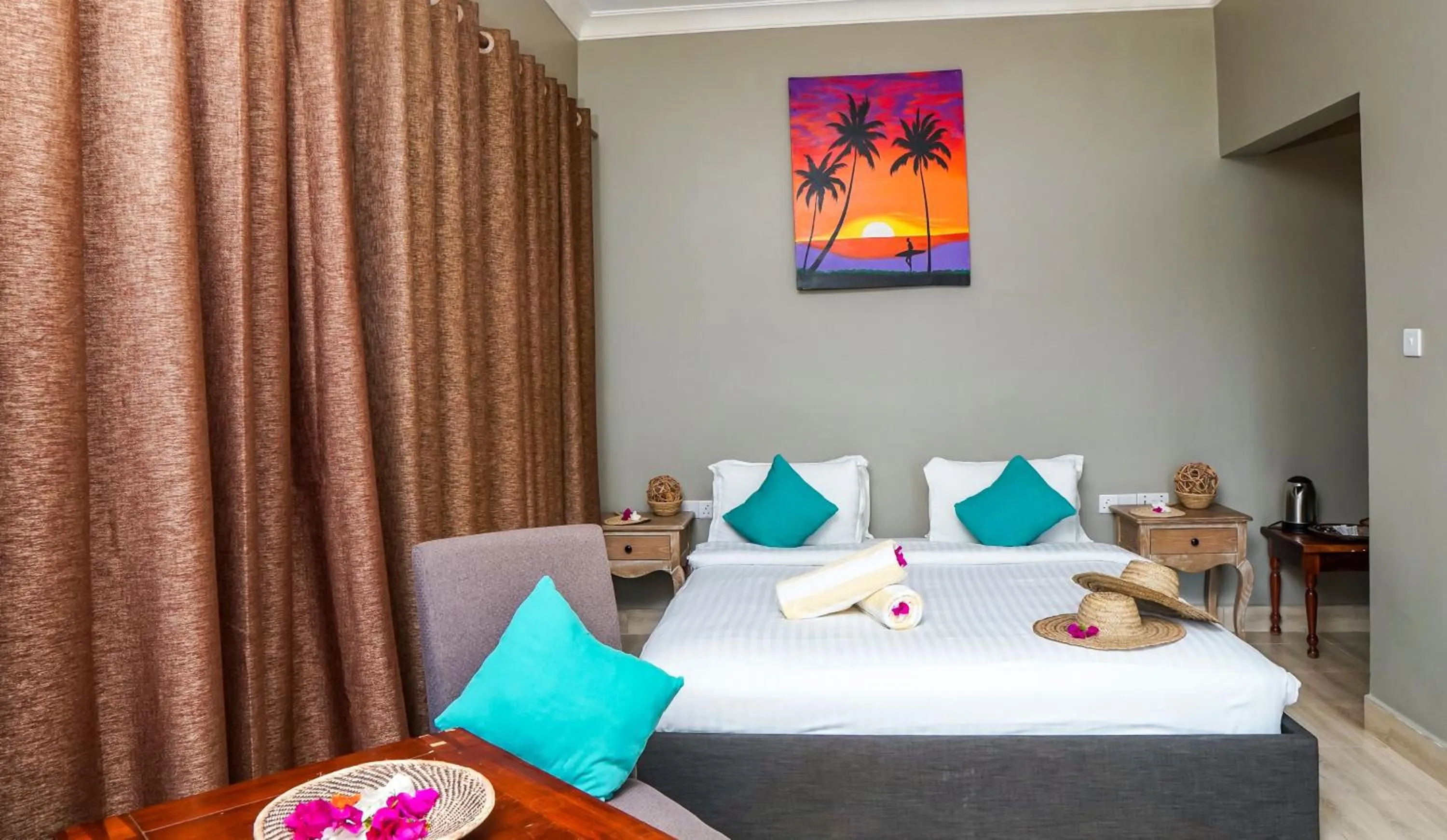 Photo of the whole room, Bed in Aquamarina Hotel