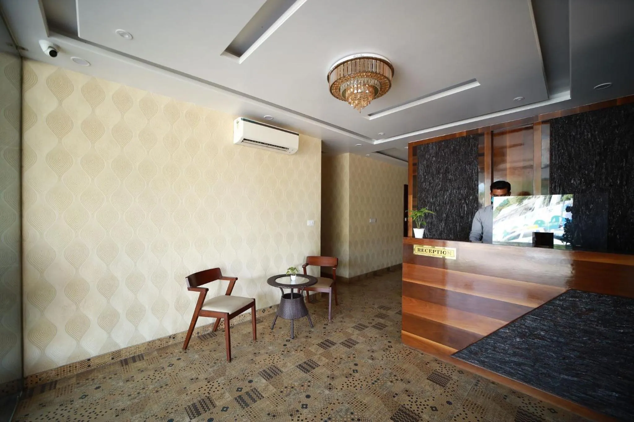 Lobby or reception in Hotel Neerja Inn