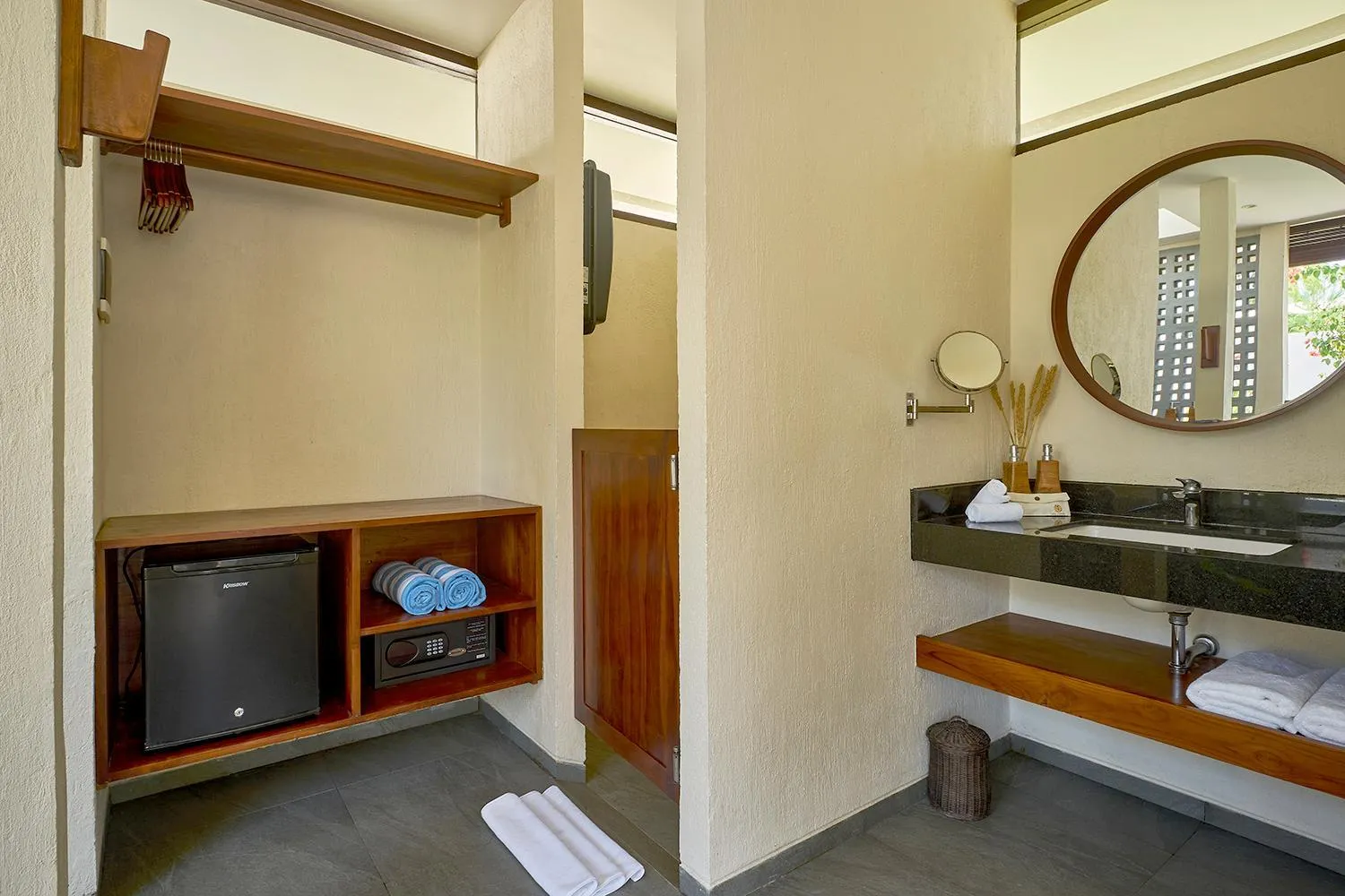 Area and facilities in Ama-Lurra Resort - Pool Villa