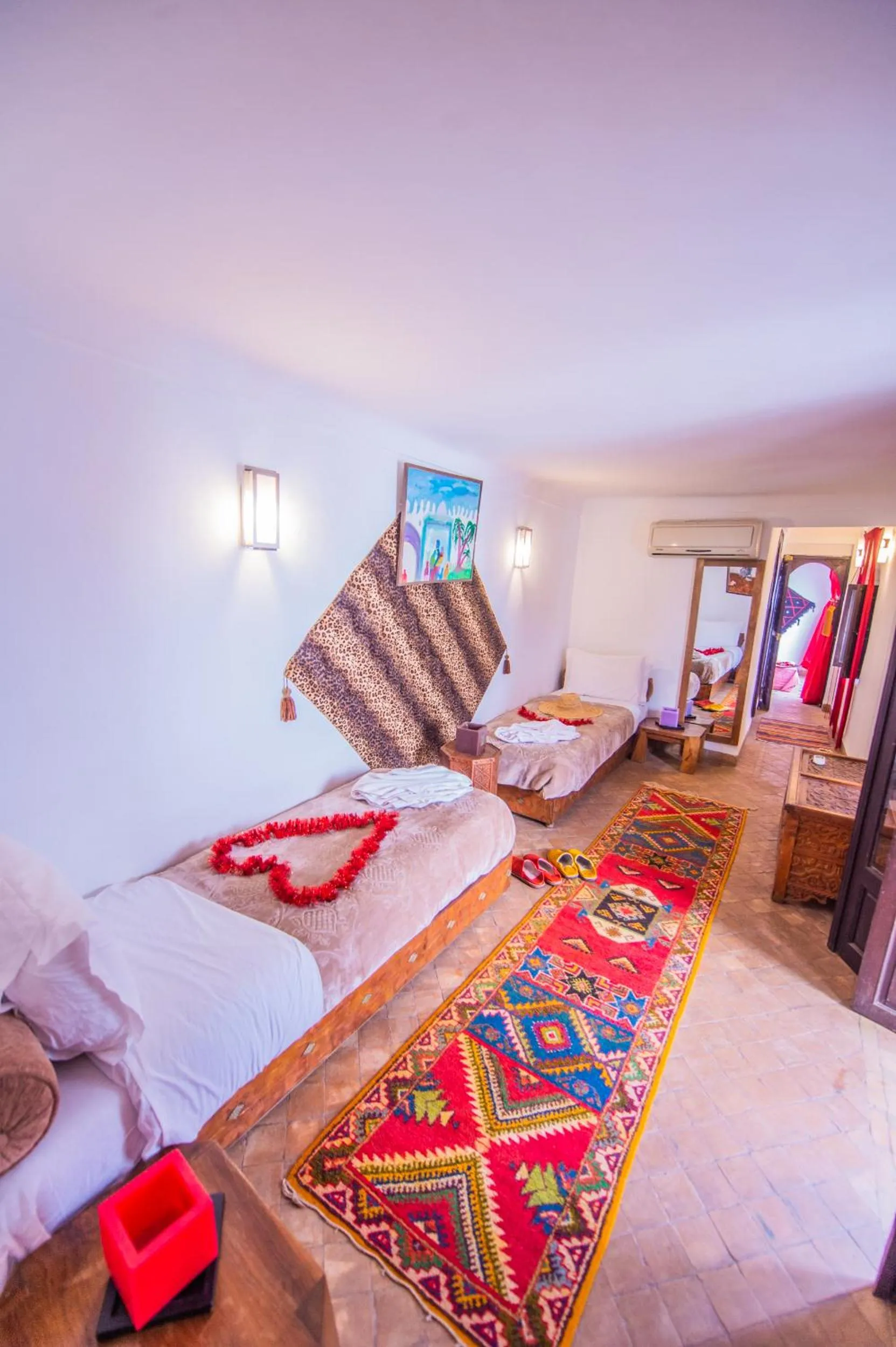 Bed in Riad Khabia & Spa