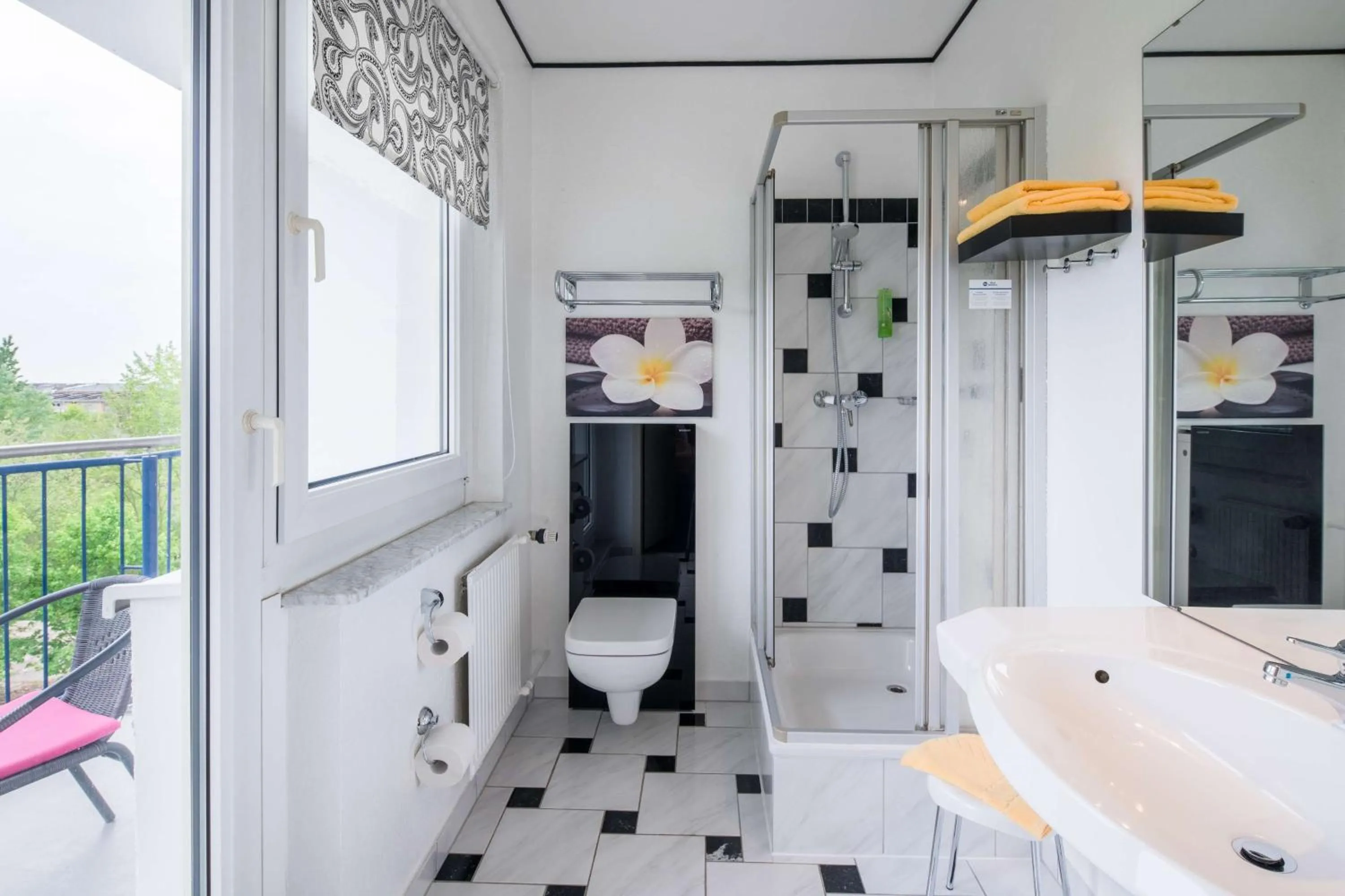 Bathroom in Best Western Hotel Windorf