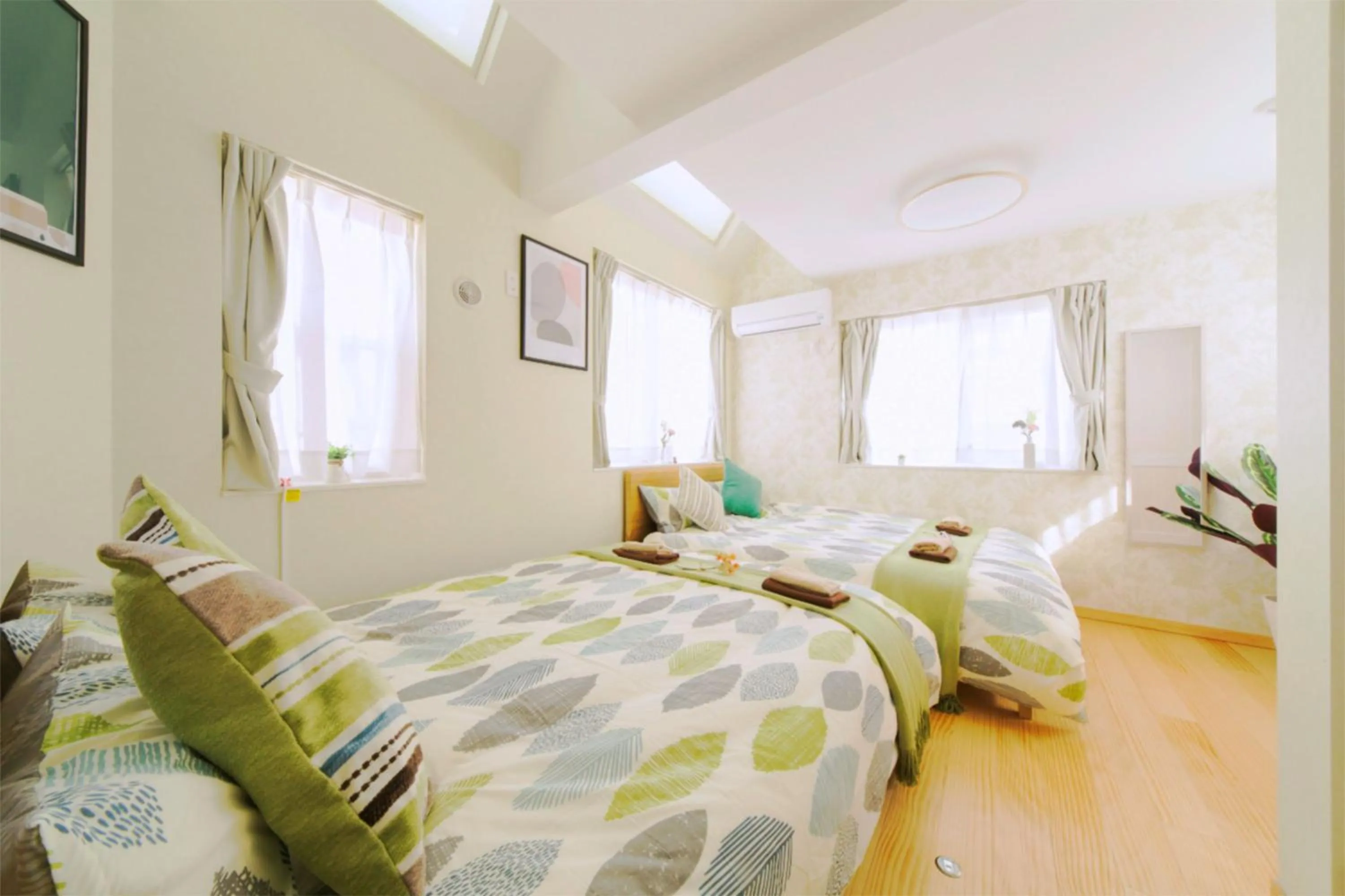 Bed in nestay villa tokyo otsuka