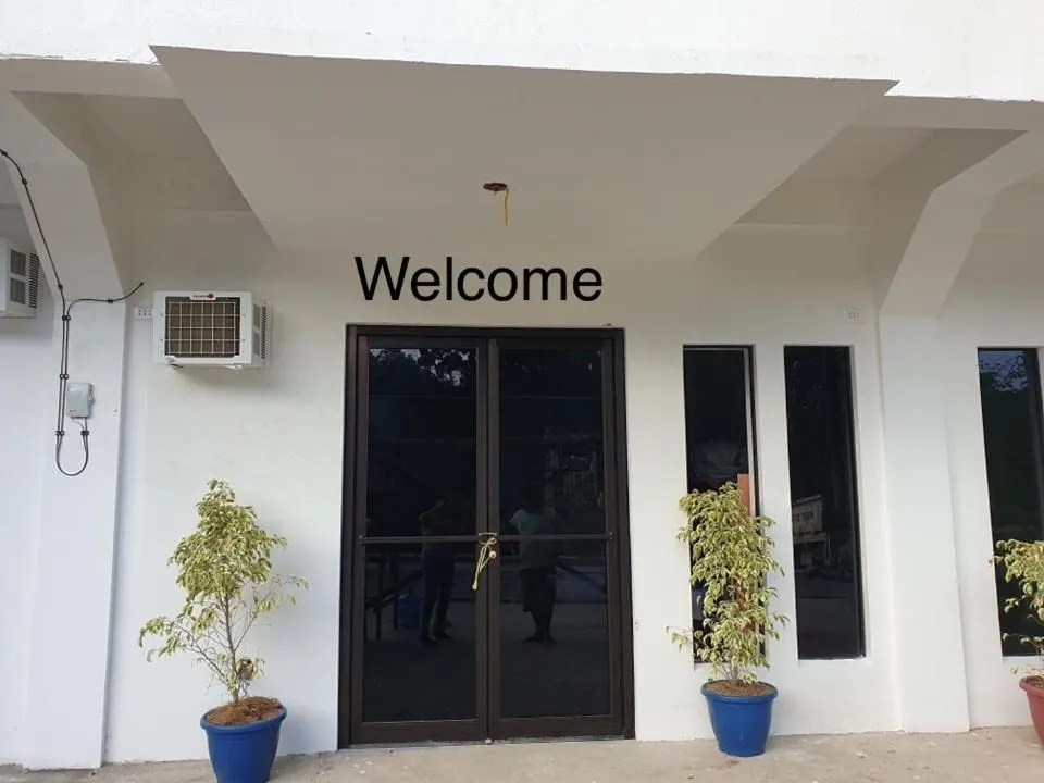 Facade/entrance in Camiguin KALIMBA DE LUNA INN