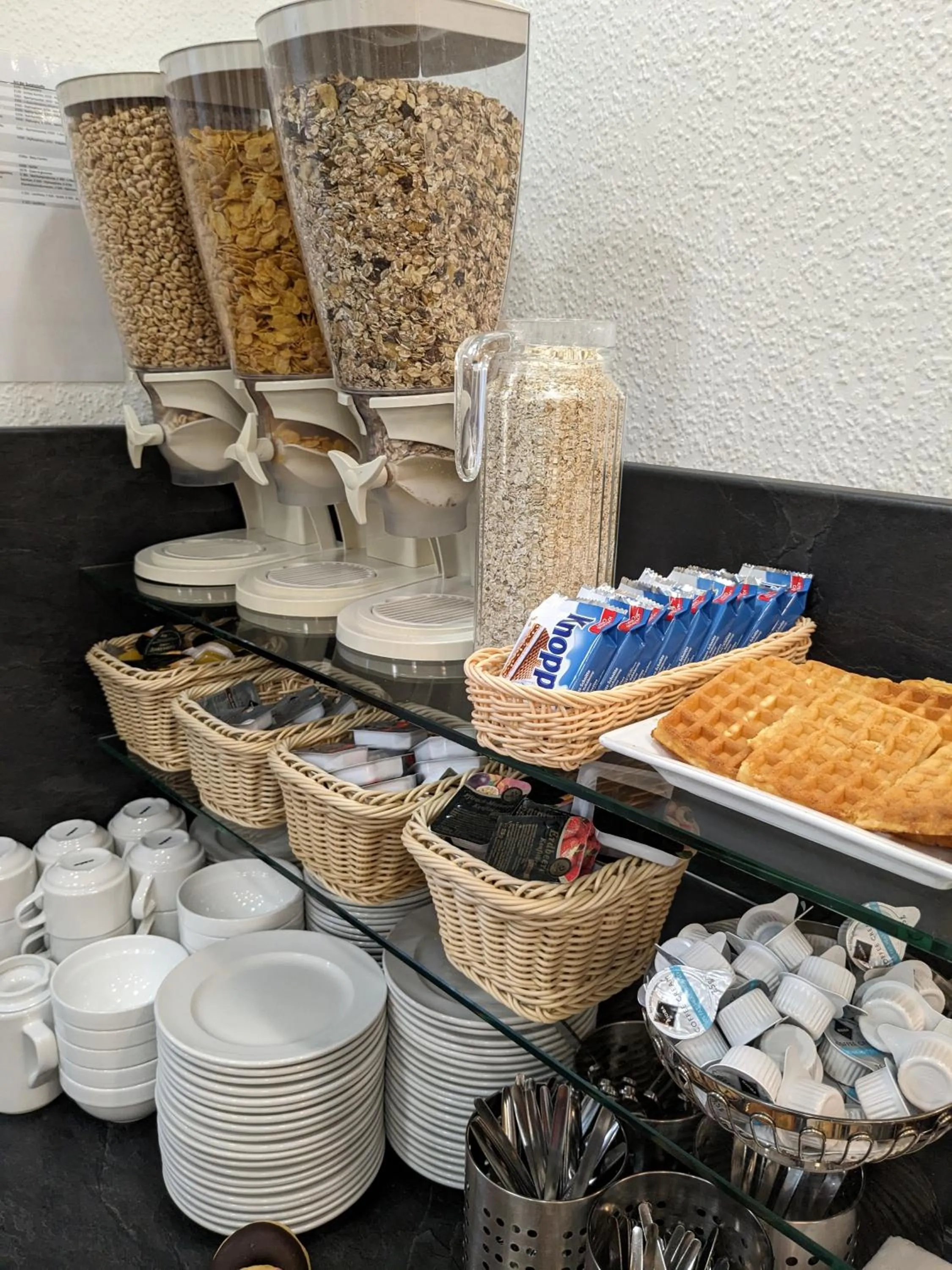 Breakfast in Adler Hotel Frankfurt