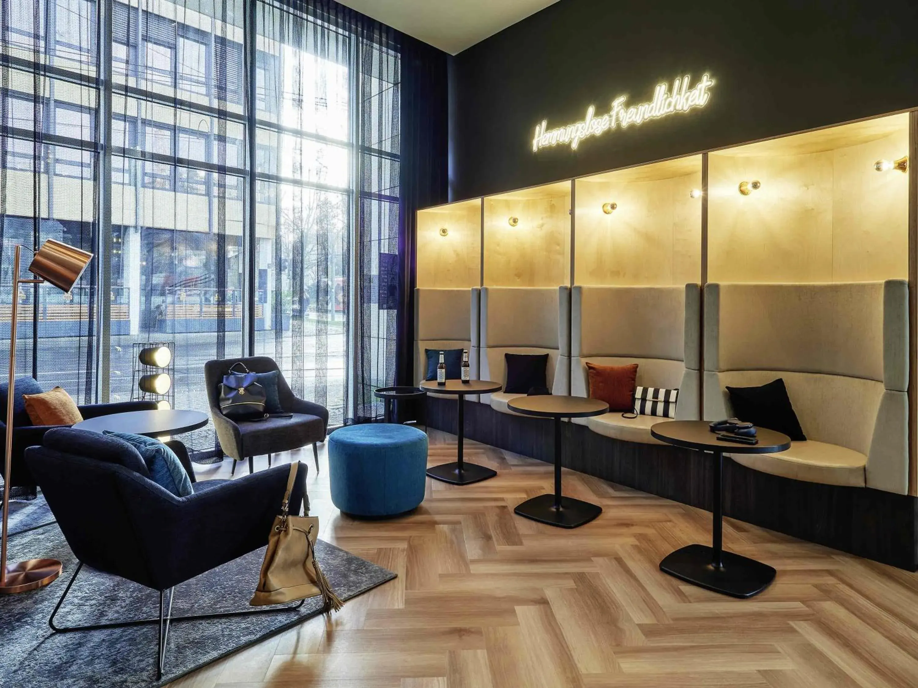 Lounge or bar in ibis Styles Bielefeld City Lounge or bar in ibis Styles Bielefeld City