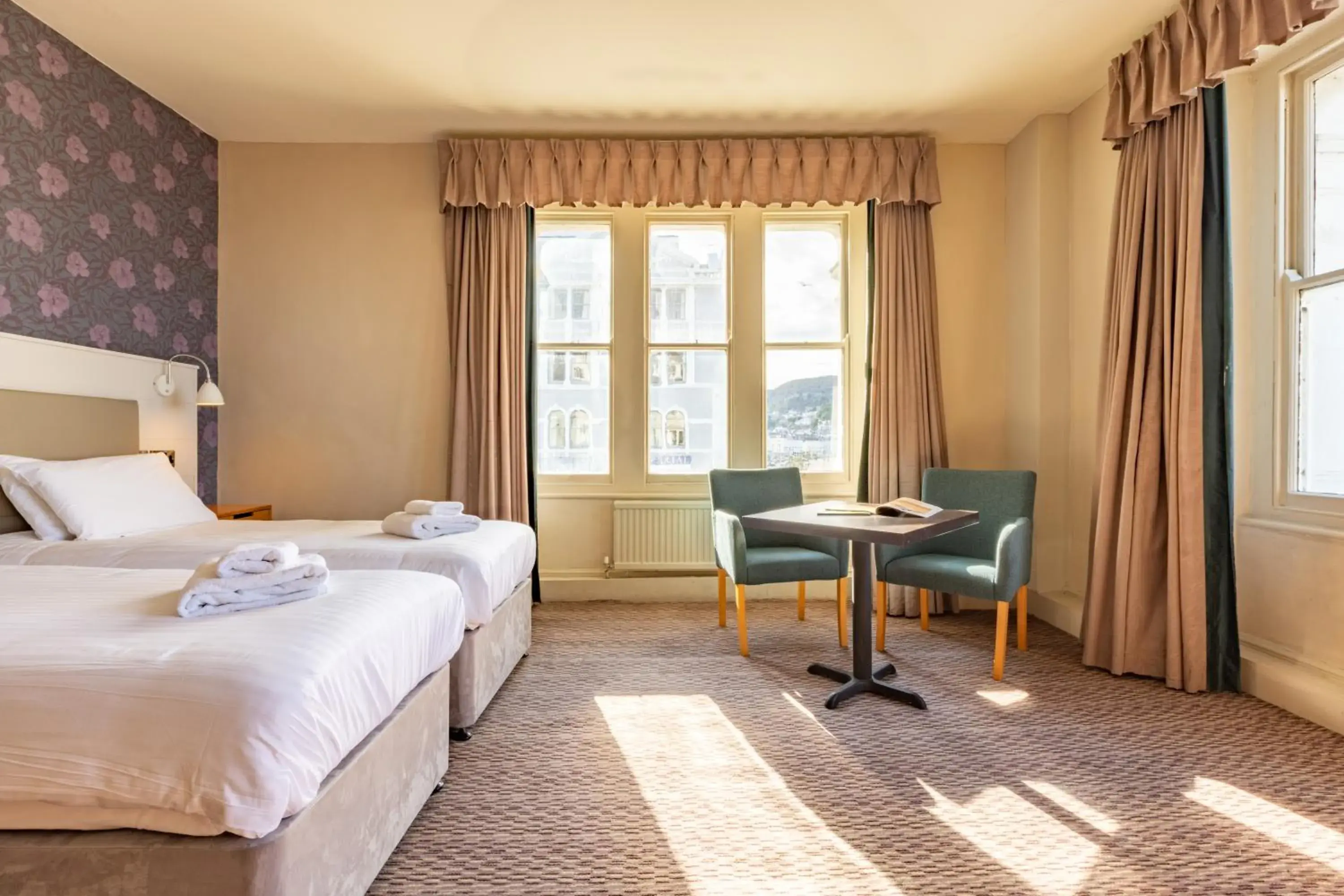 Superior Twin Room with Sea View in The Marine Hotel Superior Twin Room with Sea View in The Marine Hotel